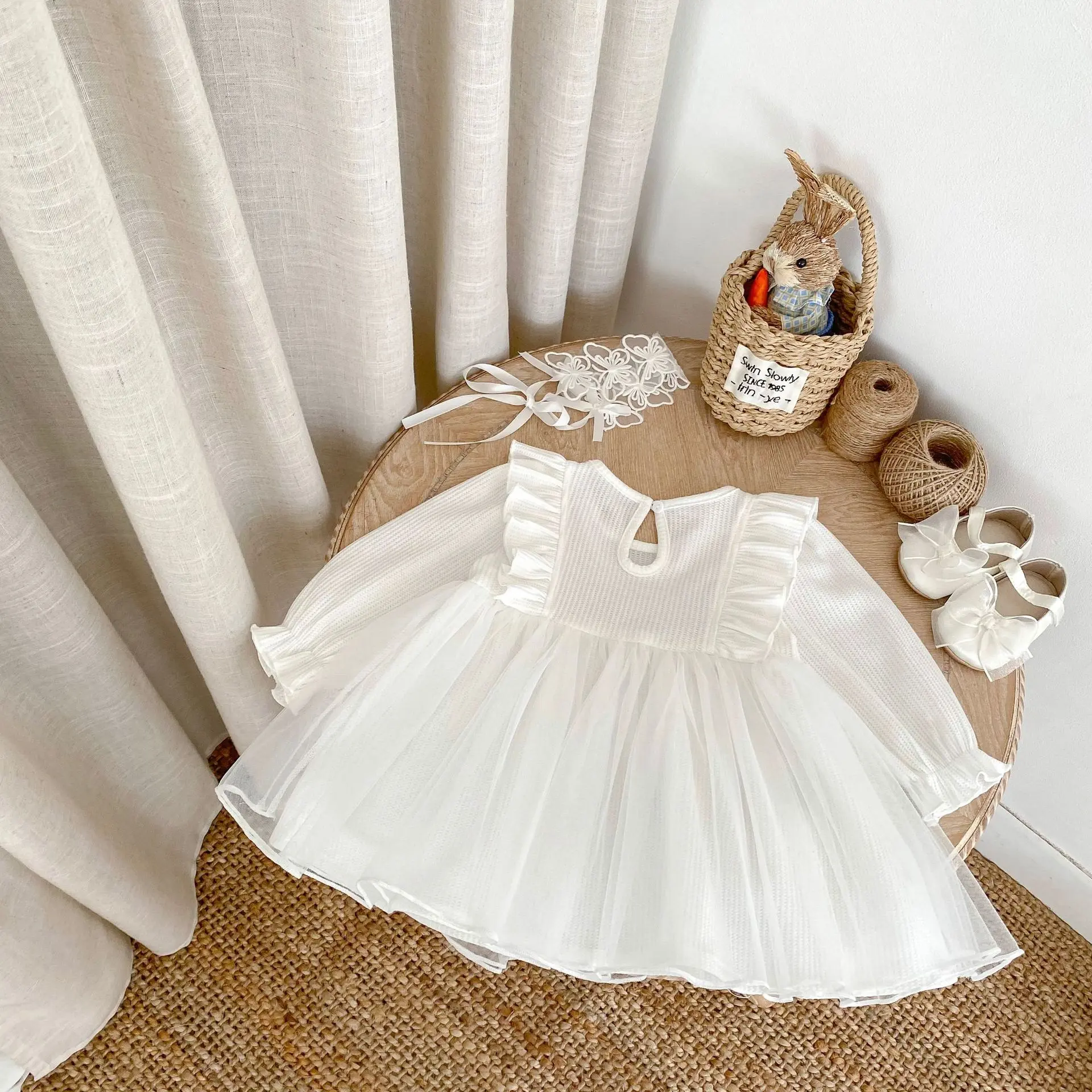 Spring  new 0-3 year old baby clothing, fashionable baby girl dress, exquisite long sleeved princess skirt A-line skirt