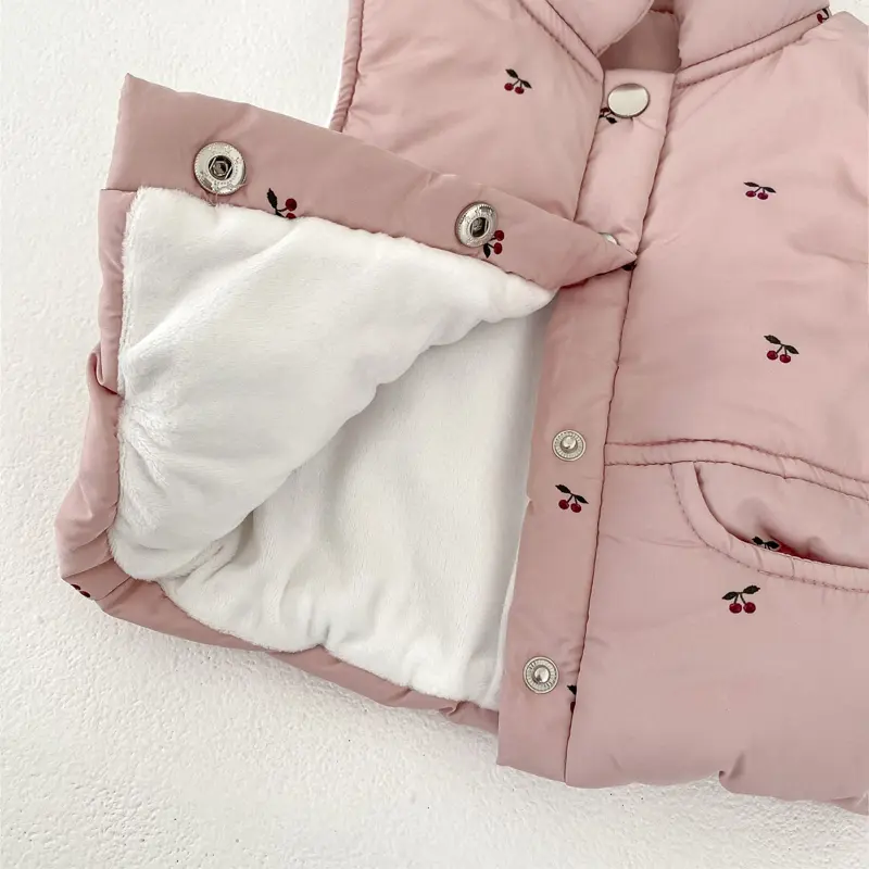 Winter new baby clothing, 0-3 year old female baby, cardigan vest with cherry print and plush thick double pocket vest