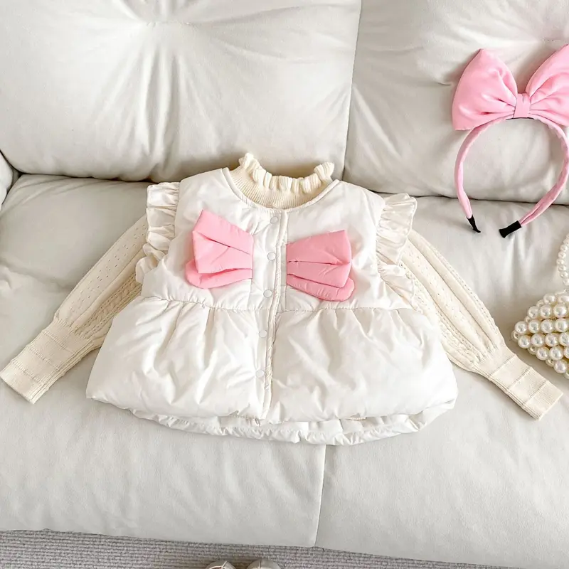 New winter baby clothing, 0-3 year old female baby, butterfly fly sleeved cotton jacket, vest cardigan