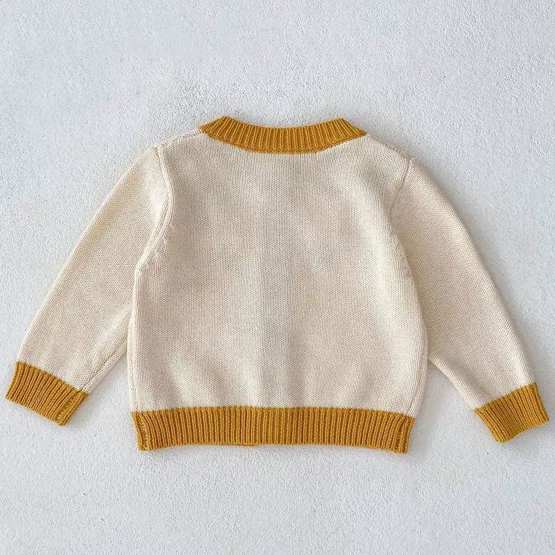 New autumn baby clothing, 0-3 year old girls, three-dimensional crochet knitted jacket