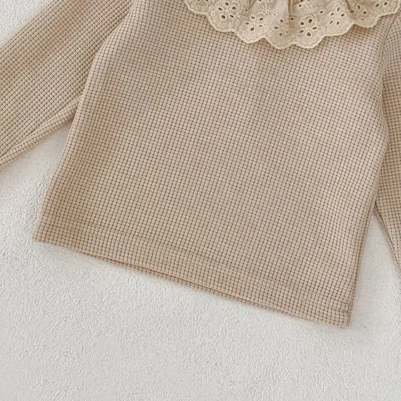 Autumn new baby clothing, 0.3 year old baby girl T-shirt with waffle lace collar top, clear color long sleeved base shirt