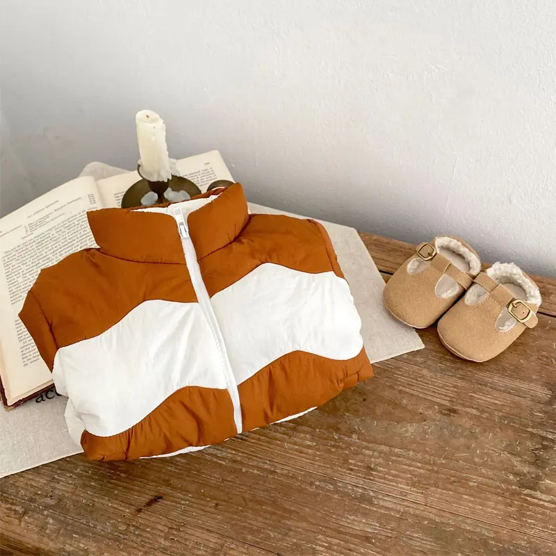 Winter new baby clothing, 0-3 year old male and female babies, small high neck warm jacket, color blocked cotton clip