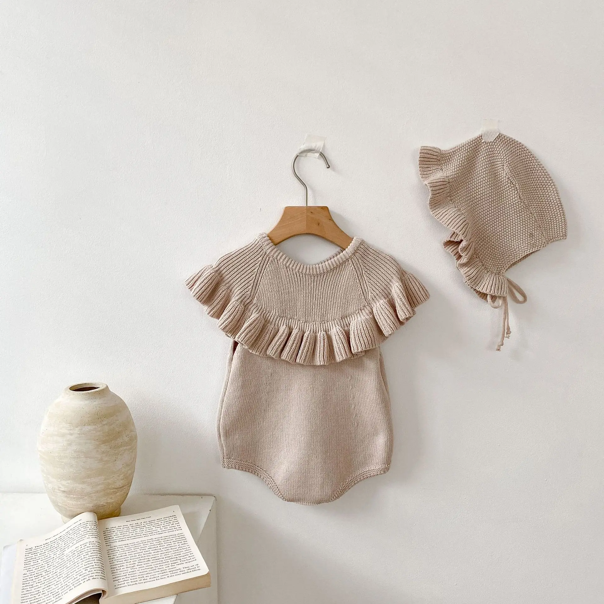 Instagram Spring and Autumn Cotton Sweater Triangle Sweater Infant Girl Baby Knitted Ruffle Edge Sleeveless Sweater Jumpsuit