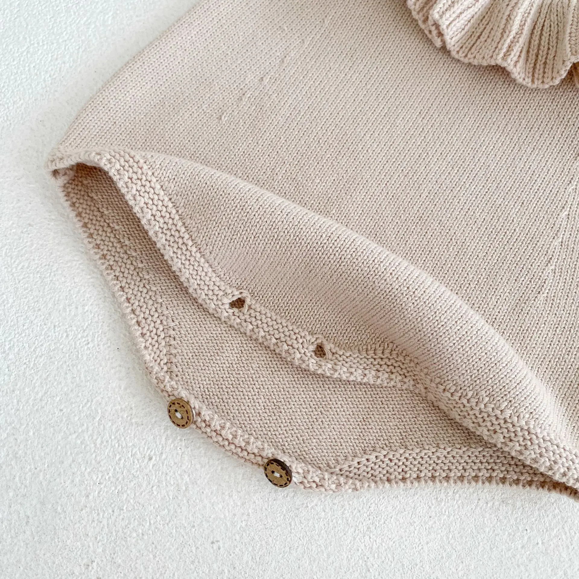 Instagram Spring and Autumn Cotton Sweater Triangle Sweater Infant Girl Baby Knitted Ruffle Edge Sleeveless Sweater Jumpsuit