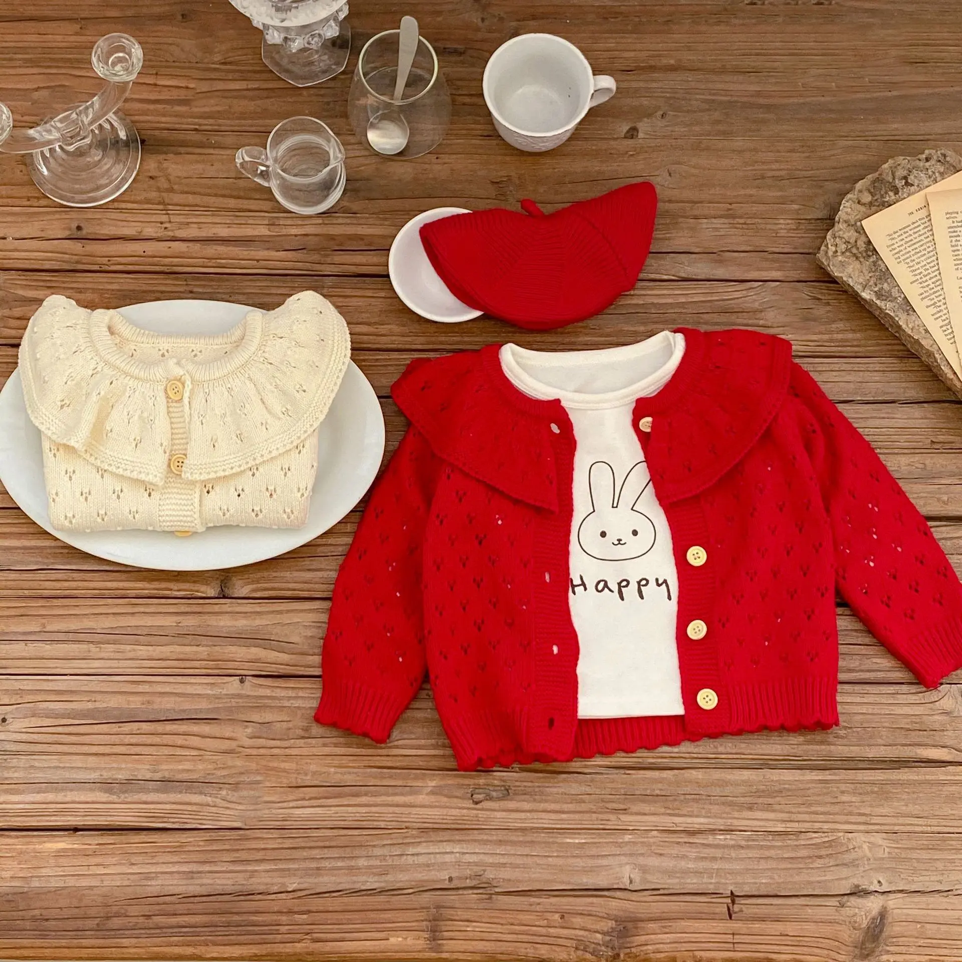 Spring and Autumn New 0-3 Year Old Baby Clothing, Exquisite Girl Baby Lotus Collar Knitted Long Sleeve Sweater