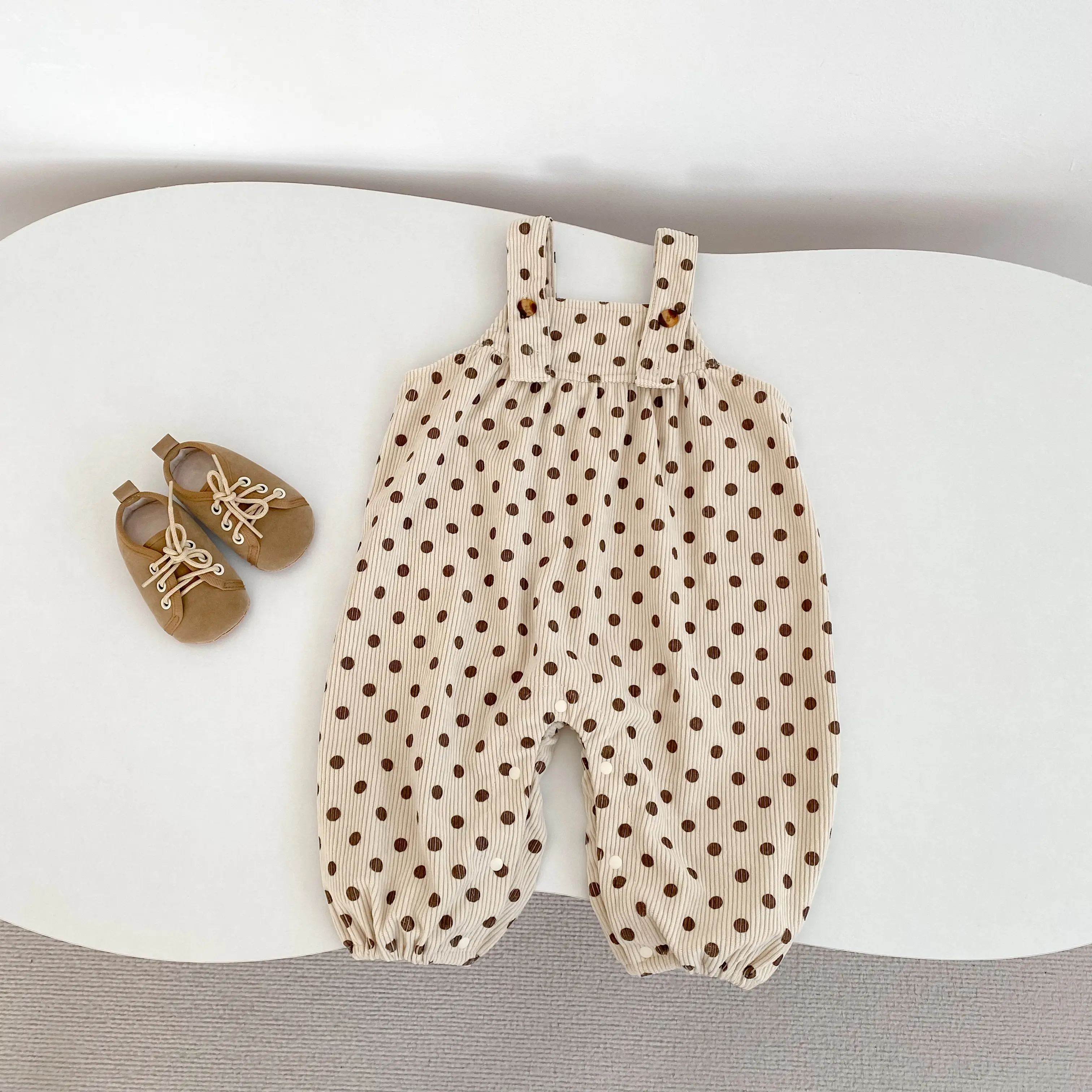 0-3 year old baby clothing autumn new style, baby boys and girls polka dot work pants, cute loose jumpsuit