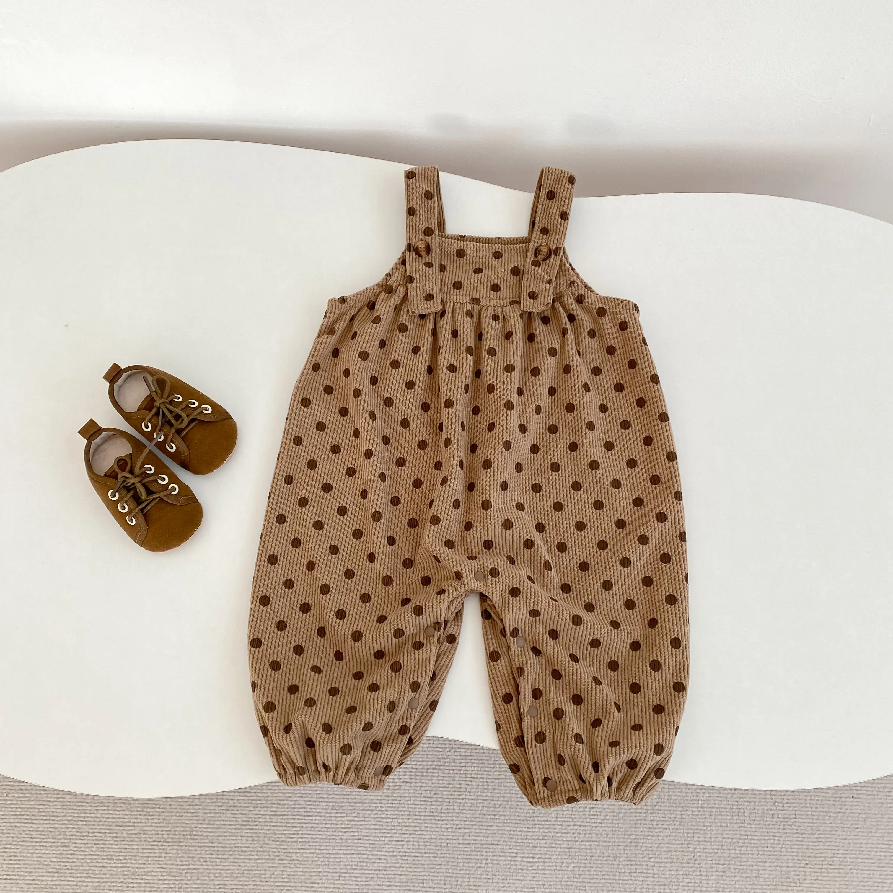0-3 year old baby clothing autumn new style, baby boys and girls polka dot work pants, cute loose jumpsuit