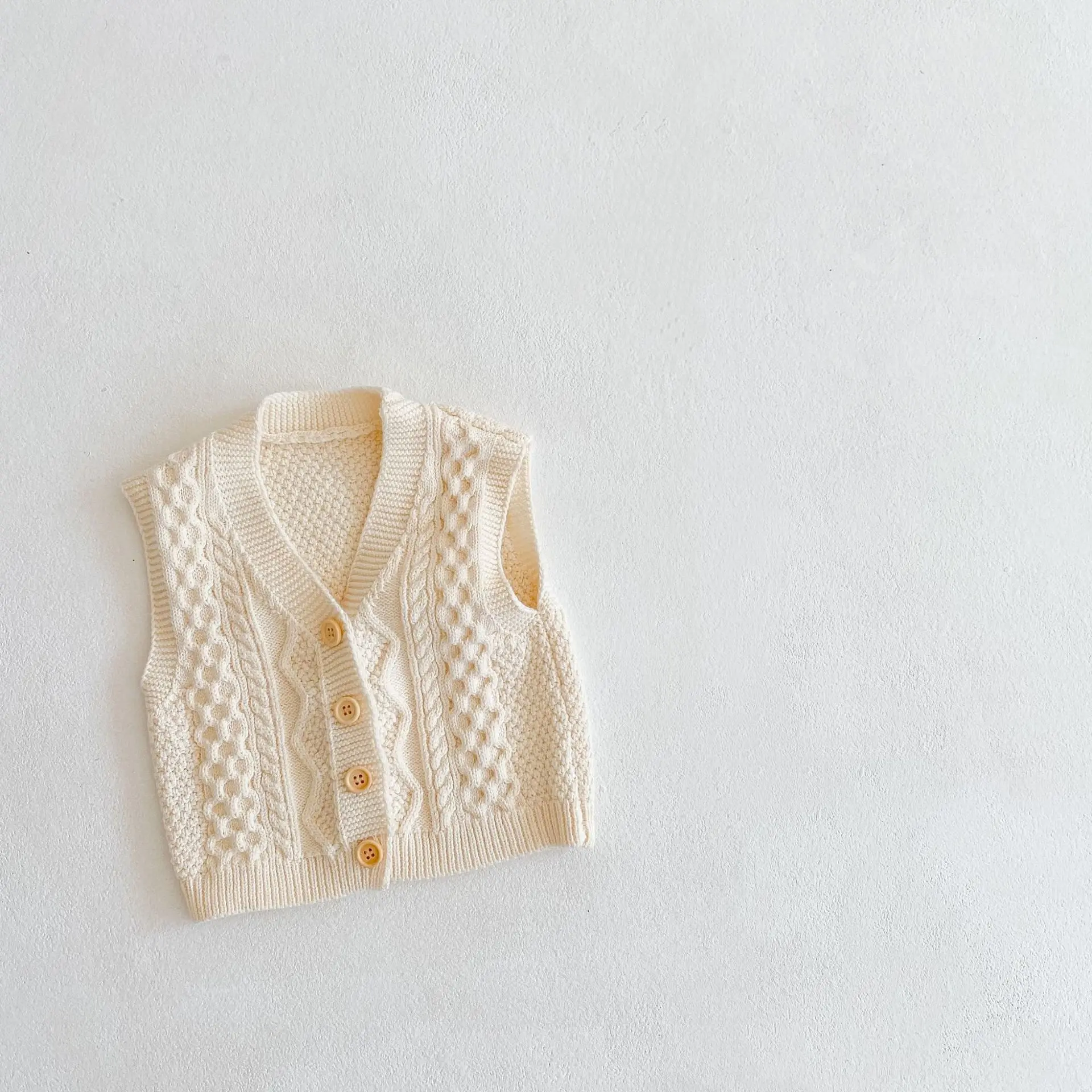 New autumn baby clothing for 0-3 years old, knitted vests for boys and girls, fashionable multifunctional vests