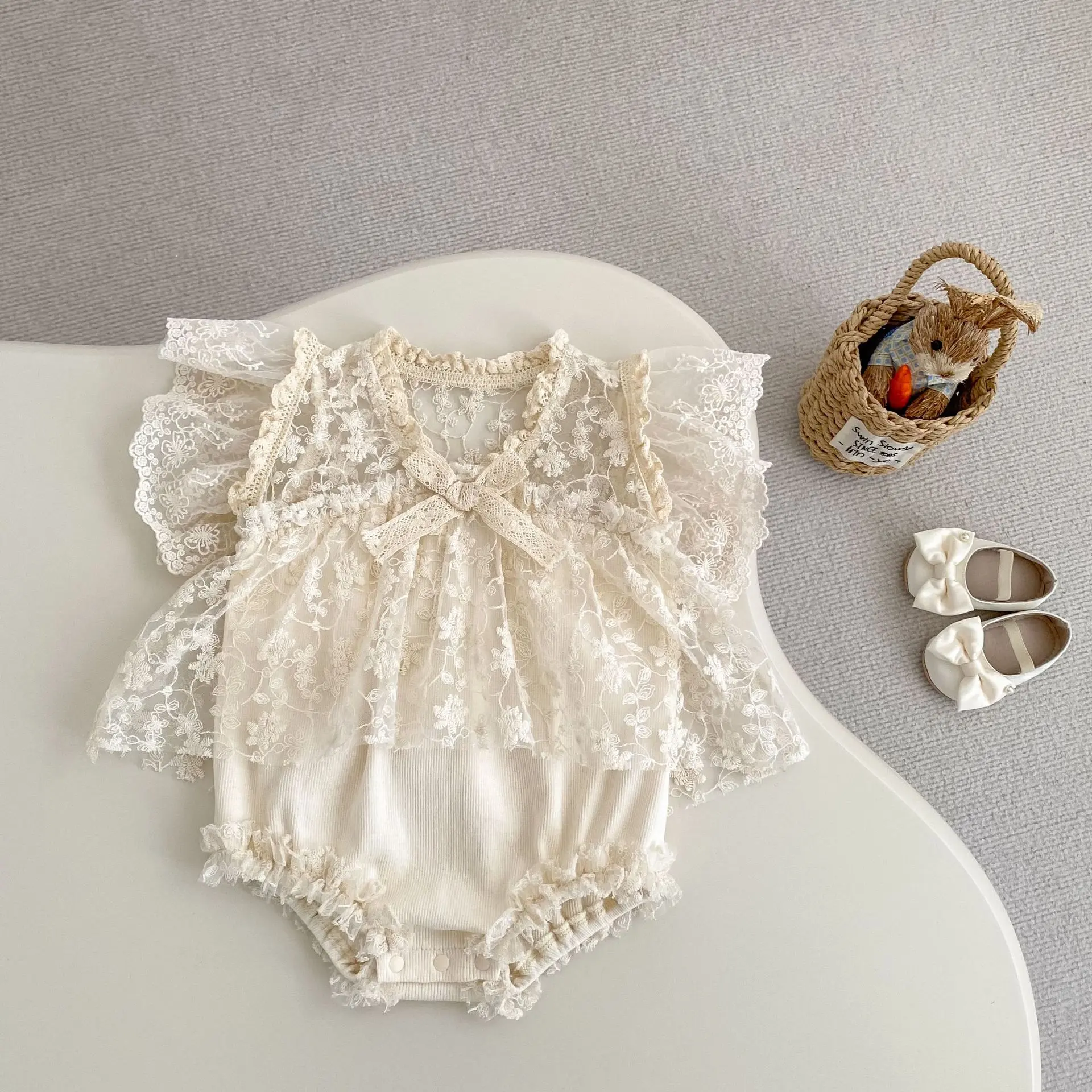 Summer new baby clothes for 0-3 years old, fashionable baby girl princess dress, exquisite lace jumpsuit