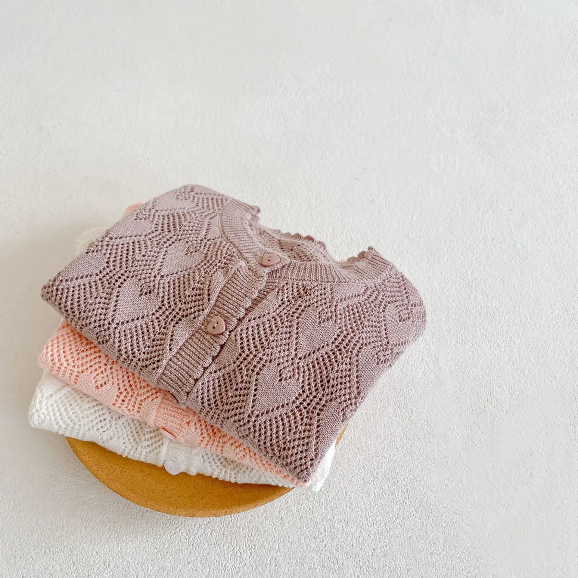Summer new 0-3 year old baby clothing, exquisite baby girl sweet heart air-conditioned shirt long sleeved knitted shirt