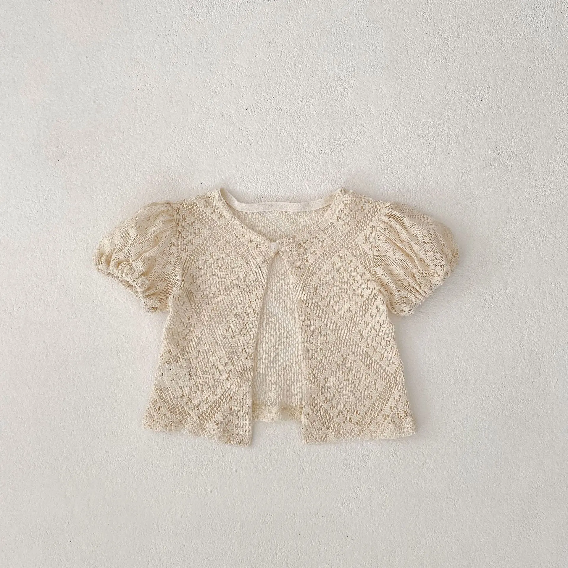 Summer new baby clothes for 0-3 years old, all-matching small cardigan hollow bubble short-sleeved top for girls