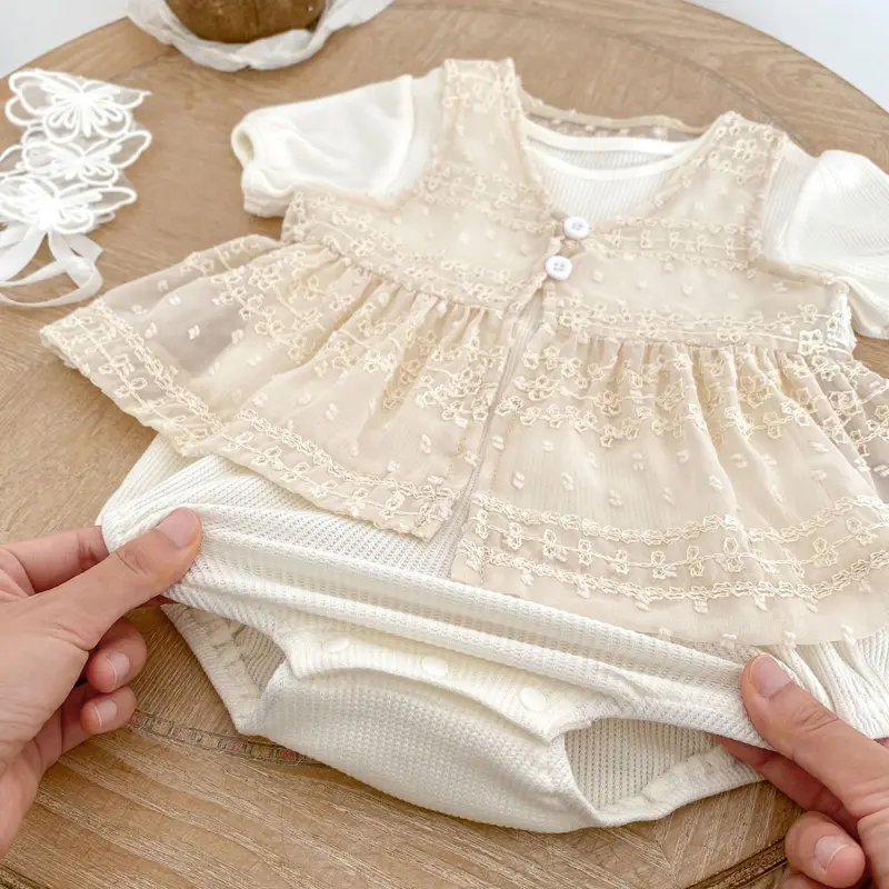 Summer new baby clothing, two piece set of women's Baobao waffle gecko and lace outerwear