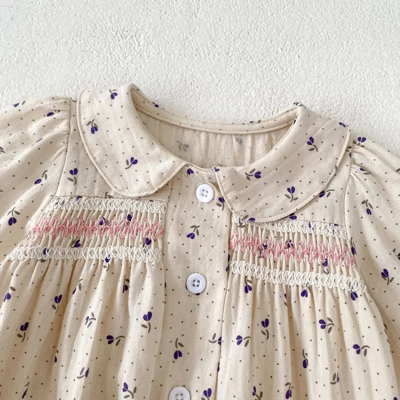 Autumn new baby clothing, 0-2 year old female baby long sleeved khaki with wavelet dot flower print crawling clothes