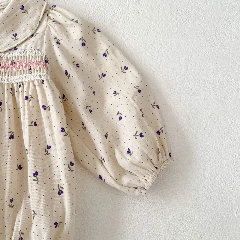 Autumn new baby clothing, 0-2 year old female baby long sleeved khaki with wavelet dot flower print crawling clothes