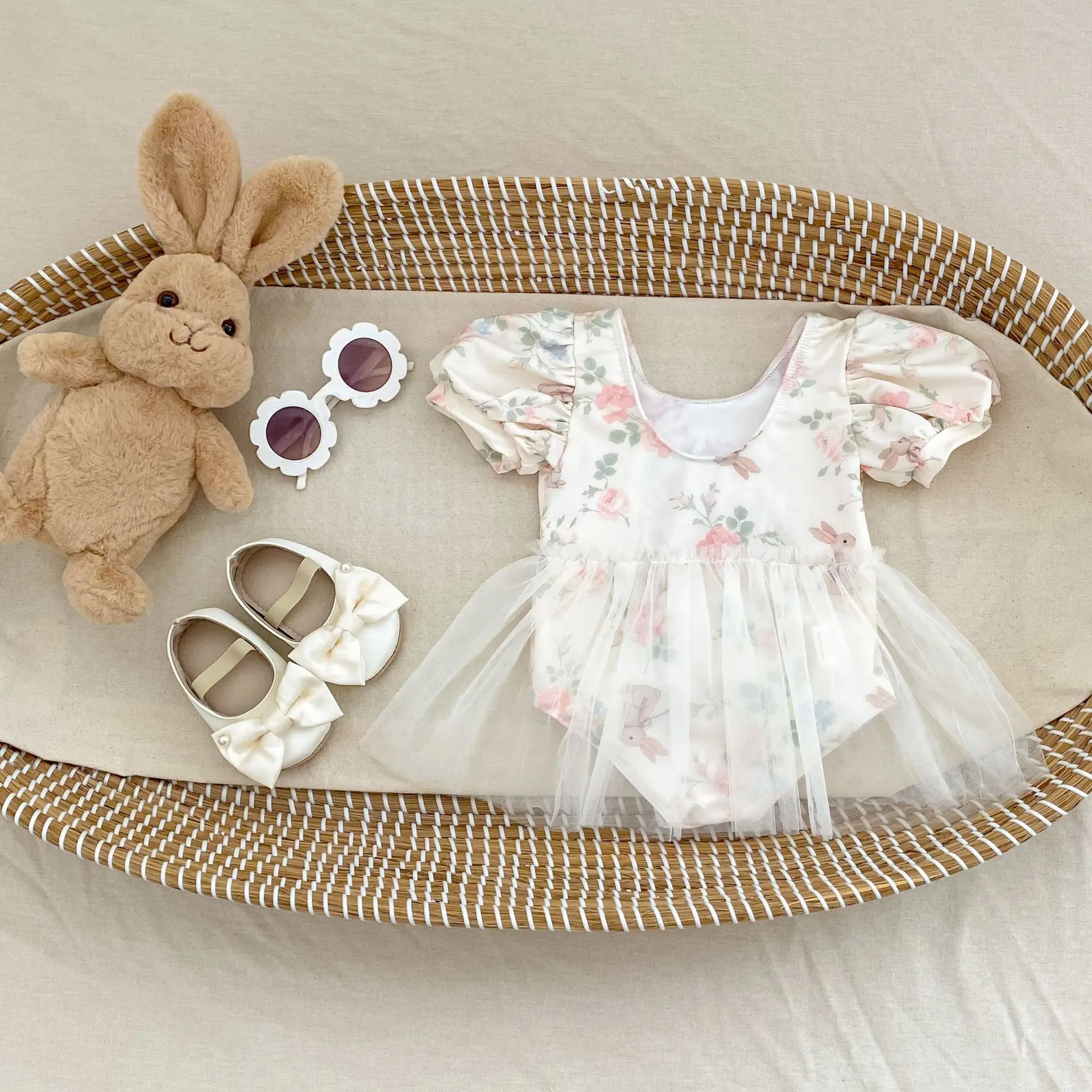 Spring and Autumn new 0-3 year old baby clothing, baby girl swimsuit, princess dress one-piece swimsuit with mesh skirt