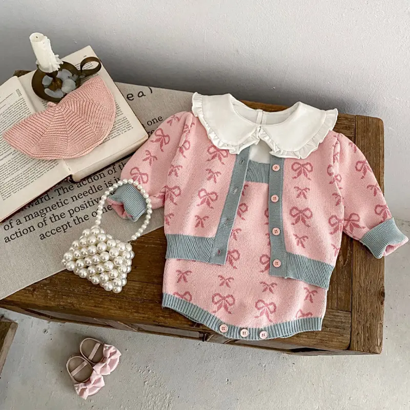Autumn new baby clothing, 0-3 year old female baby shell collar bow tie knit long sleeved sweater jacket