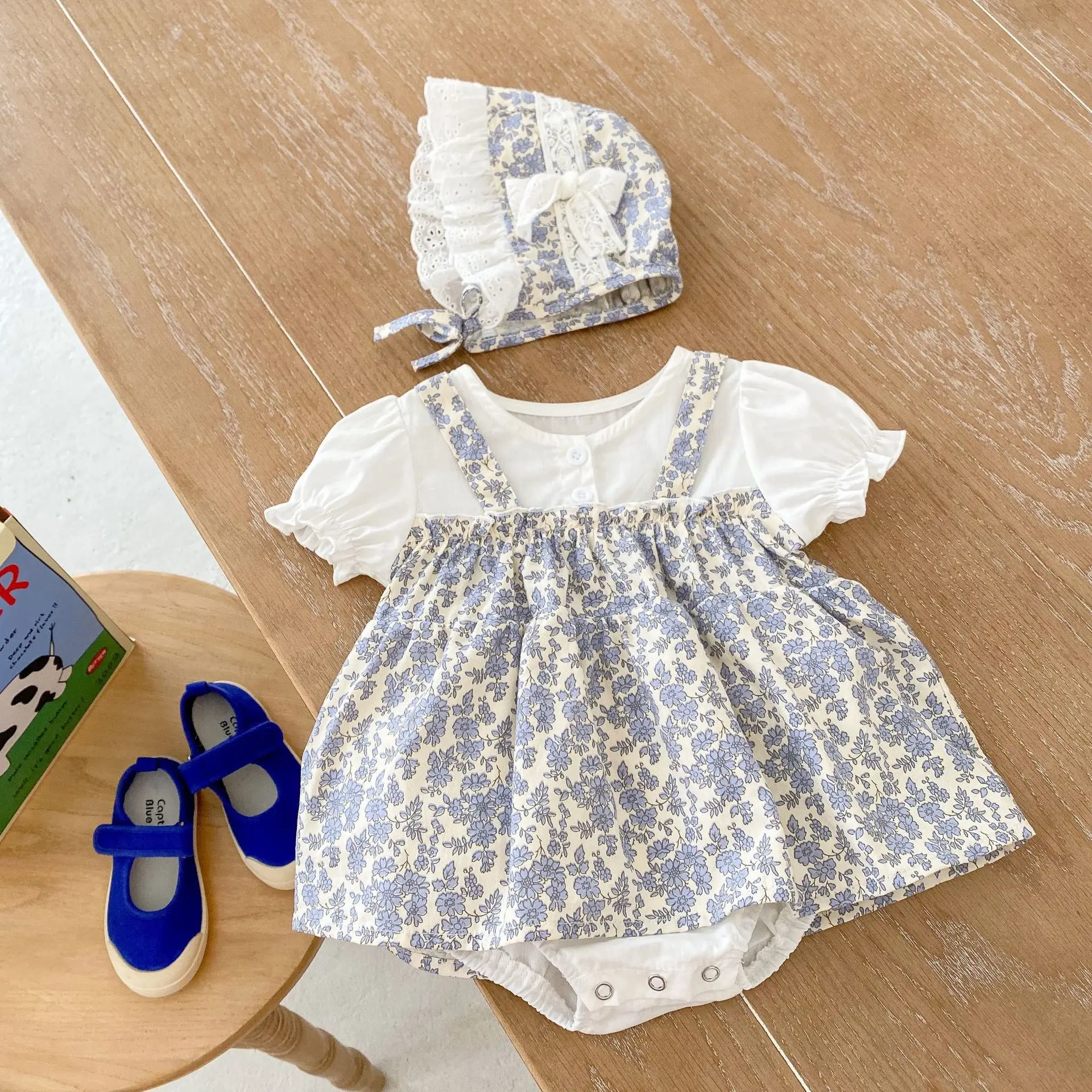 Summer new 0-3 year old baby clothing, girls' baby jumpsuit, floral triangle jumpsuit skirt, hat included