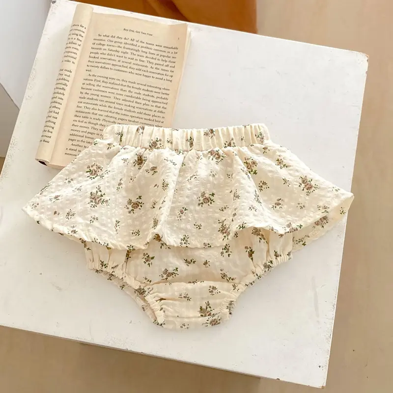 Summer new baby clothing, 0-3 year old girls, small fresh suspender plaid top+printed skirt pants 2-piece set