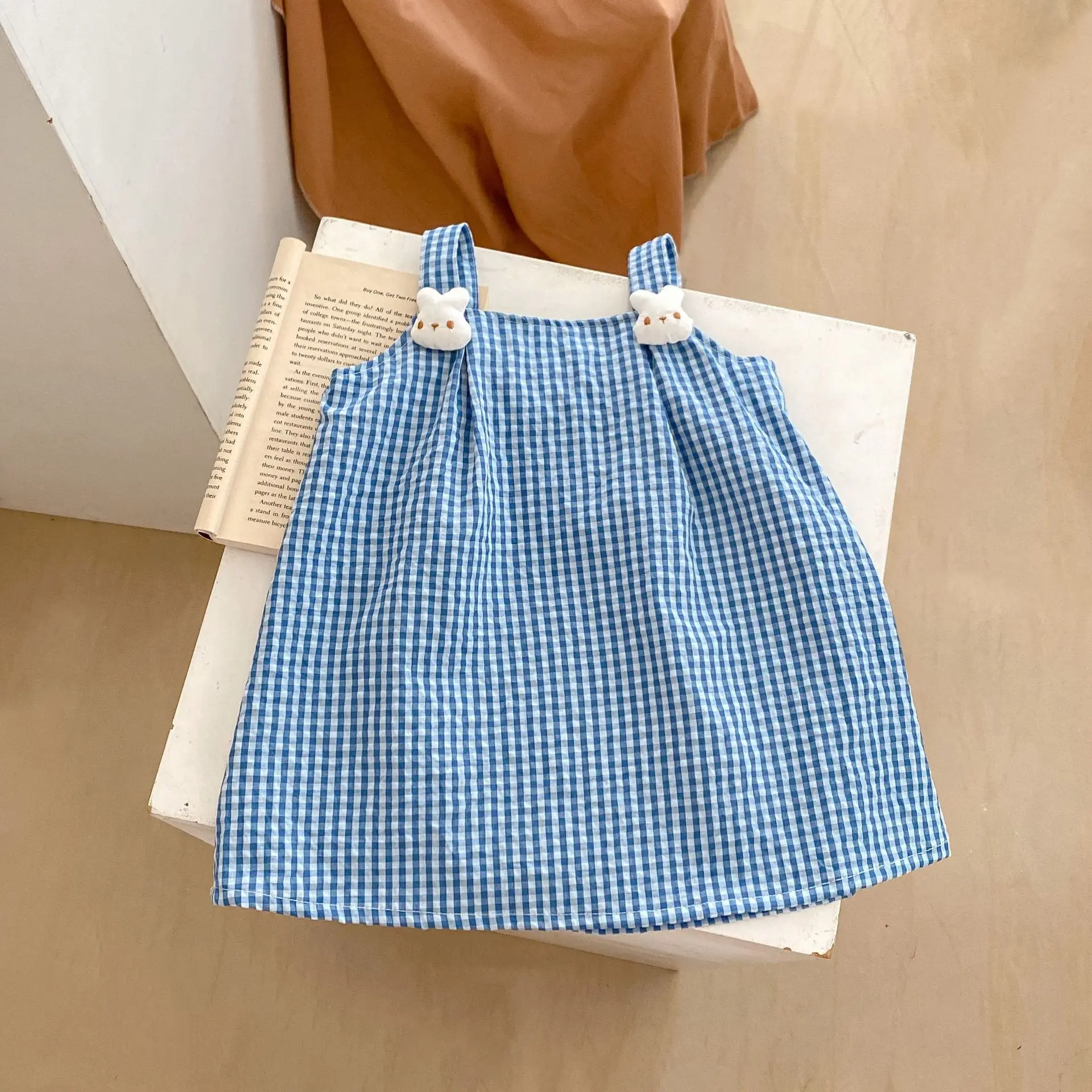 Summer new 0-3 year old baby clothing, cute baby girl dress, exquisite checkered rabbit doll dress