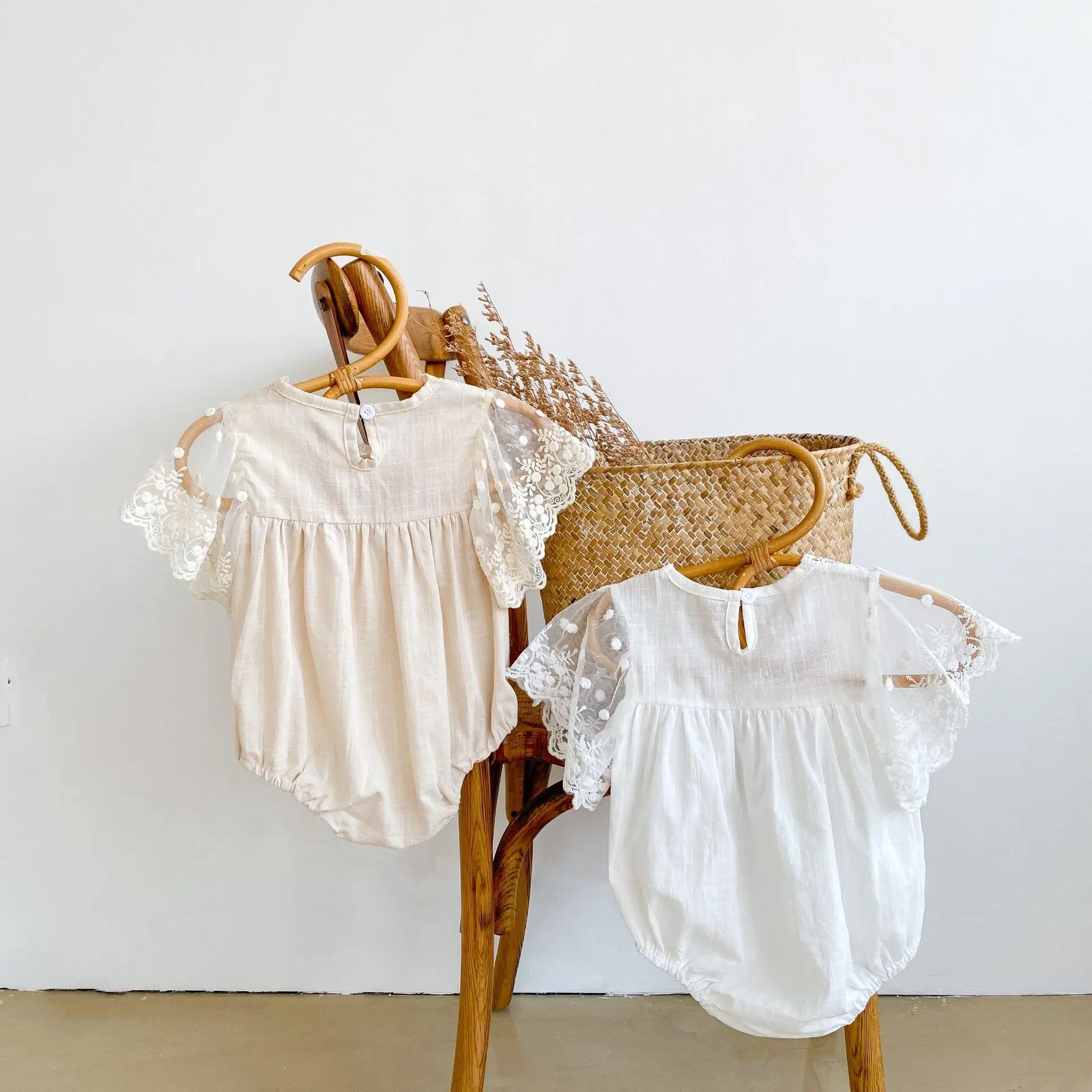 INS Summer New Product Infant and Toddler Fashion Versatile Triangle jumpsuit Female Baby Big Flying Sleeves Lace Wrapped Fart S