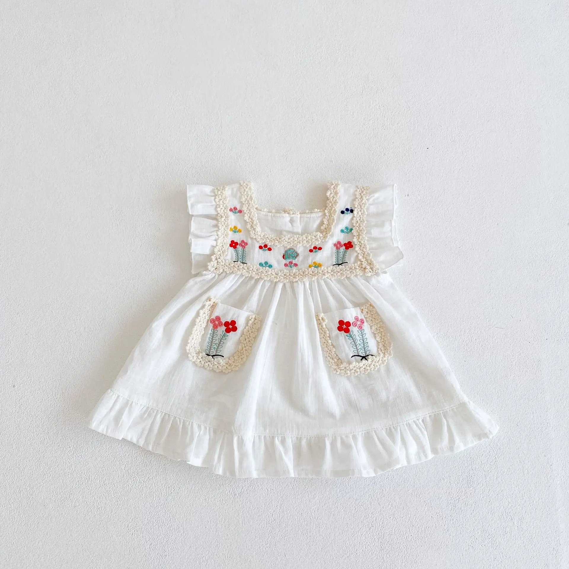 Summer new baby clothes for 0-3 years old, baby girl dress, exquisite flower embroidery short-sleeved dress A-line skirt