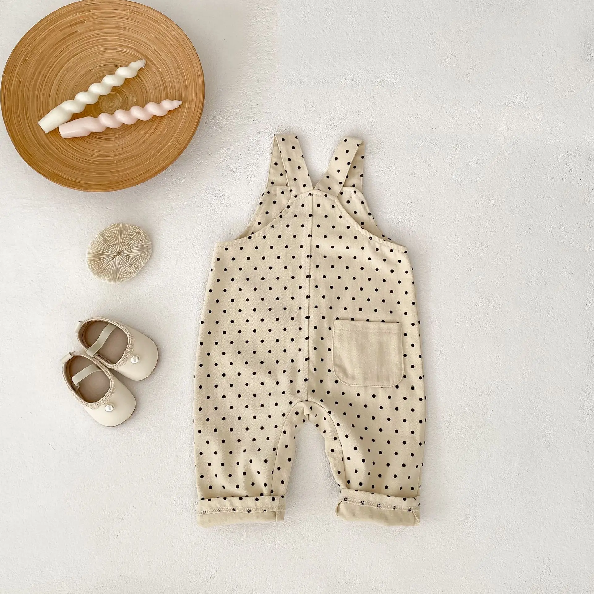 New spring and autumn baby clothing for 0-3 years old, boys and girls baby polka dot patch shoulder strap jumpsuit pants