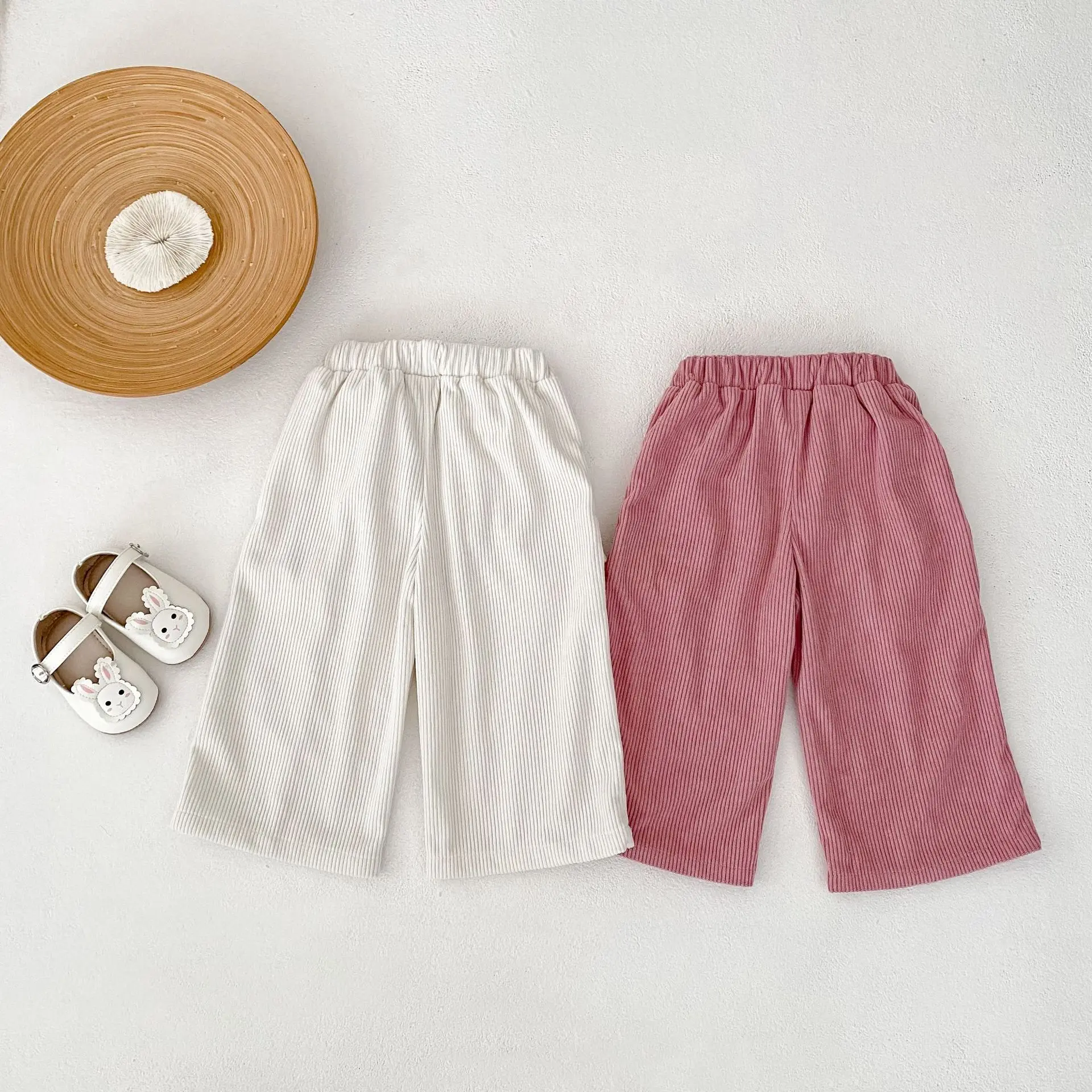 New spring and autumn baby clothing for 0-3 years old, girls' baby corduroy pocket pleated straight leg pants, sports pants