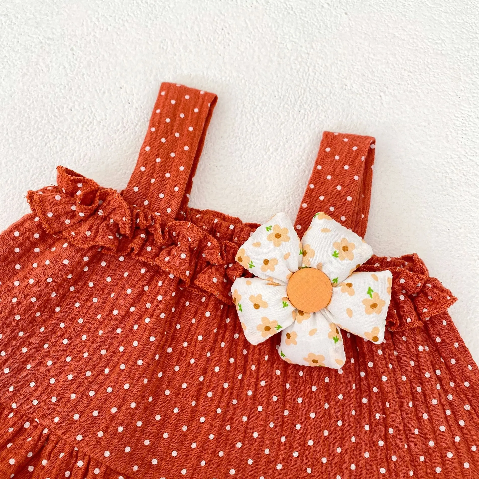 Summer New Fashion Versatile Infant and Toddler Girl Baby Sweet Dot Printed Suspended Top+Bottom Wrapped Pants Sleeveless Set