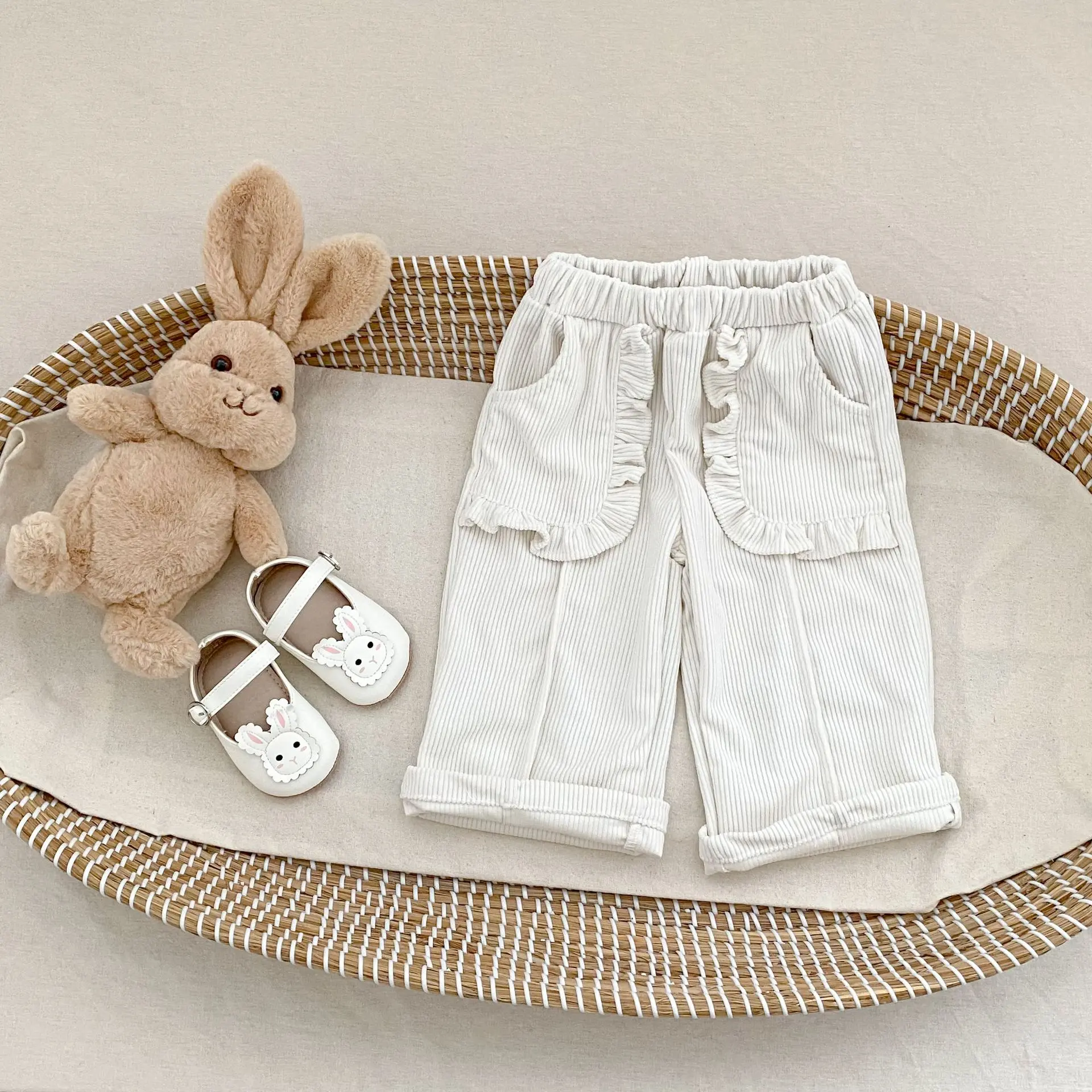 New spring and autumn baby clothing for 0-3 years old, girls' baby corduroy pocket pleated straight leg pants, sports pants