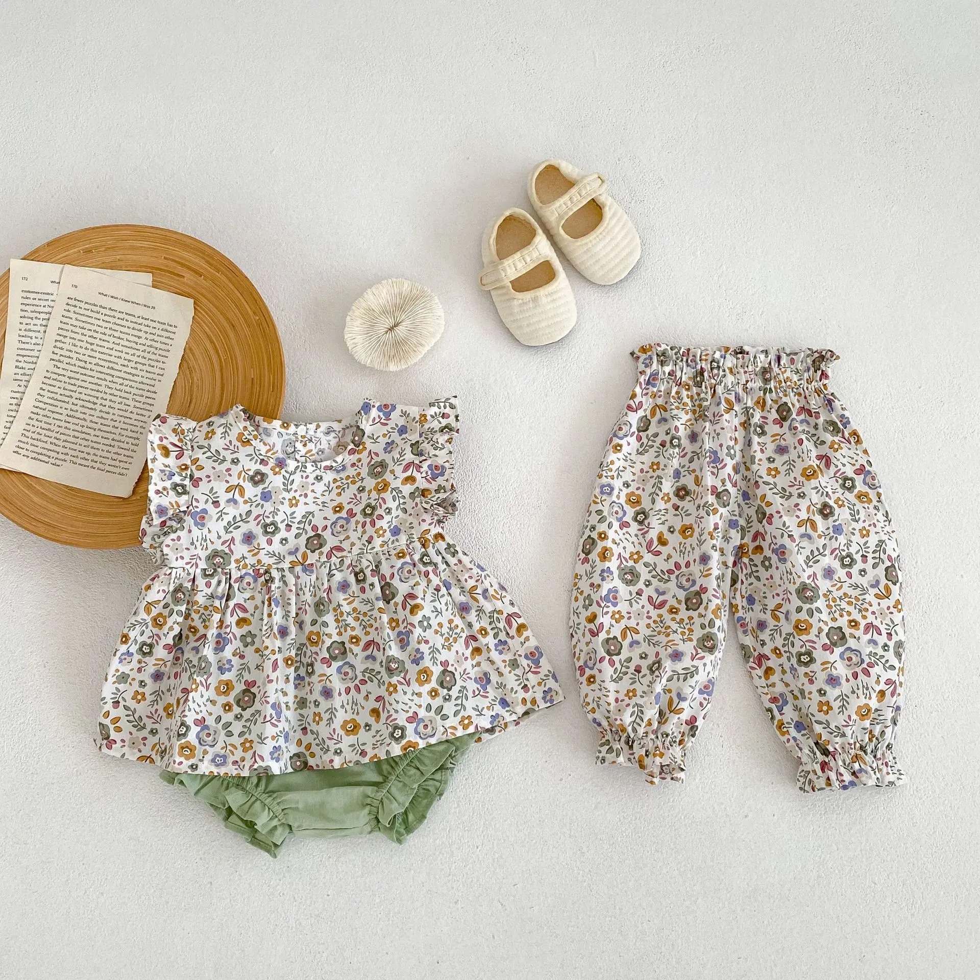 Summer new 0-3 year old baby clothing, fashionable baby girl pants, exquisite baby floral lace pants, mosquito proof pants