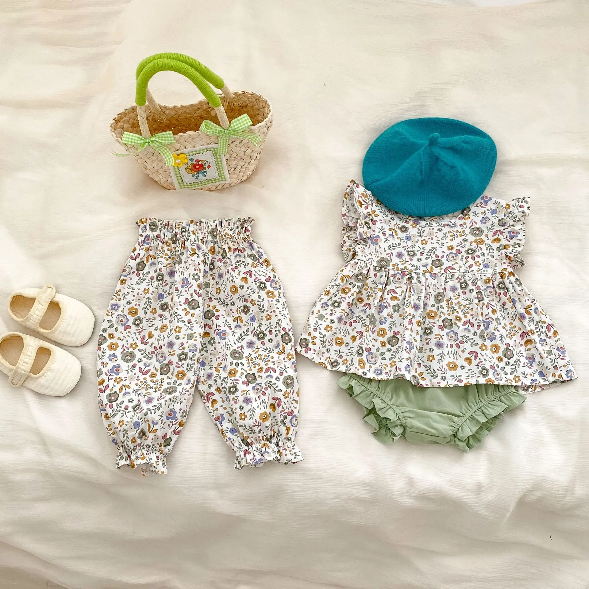 Summer new 0-3 year old baby clothing, fashionable baby girl pants, exquisite baby floral lace pants, mosquito proof pants