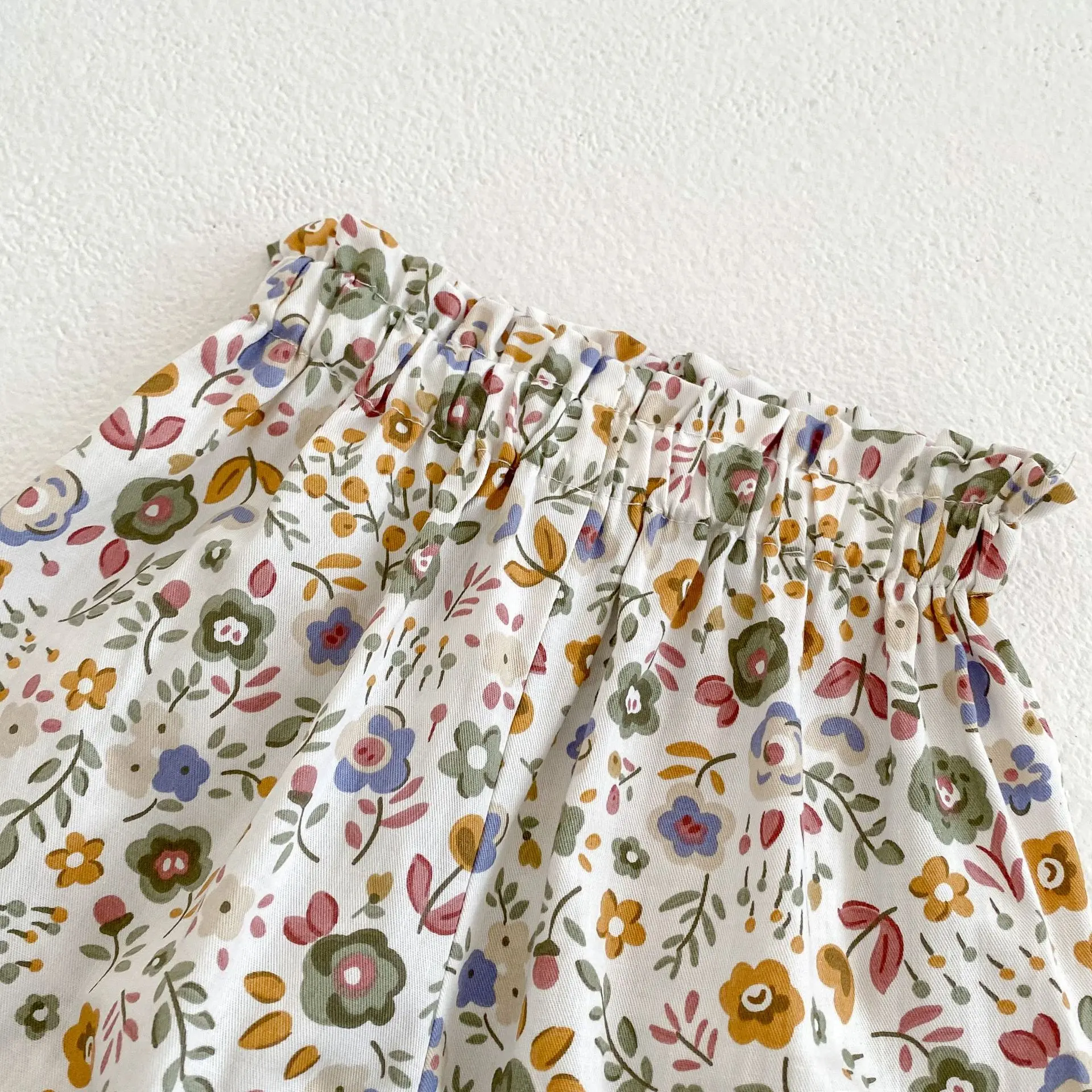 Summer new 0-3 year old baby clothing, fashionable baby girl pants, exquisite baby floral lace pants, mosquito proof pants