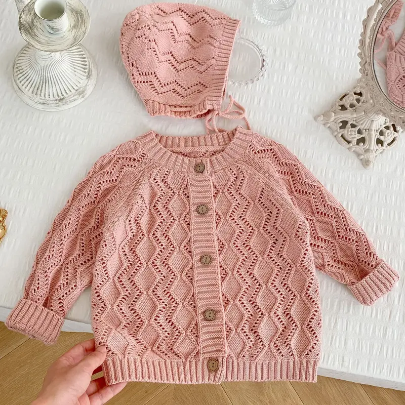 New autumn baby clothing, 0-3 year old girls, solid color hollowed out knitted cotton yarn hat