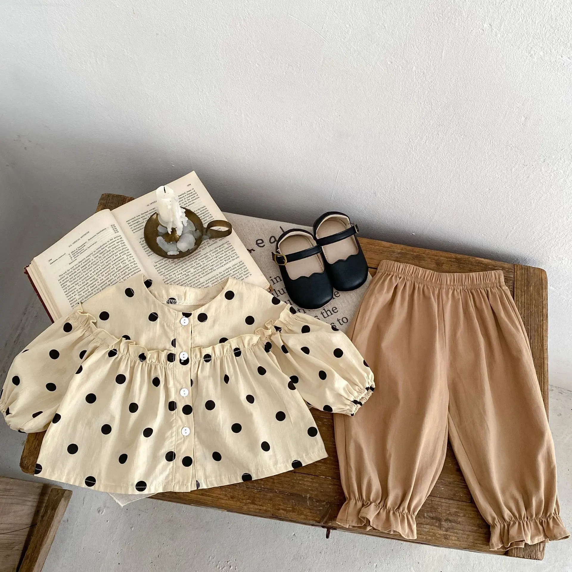 Spring and autumn new baby clothes for 0-3 years old, fashionable baby girl cute polka dot printed long-sleeved top