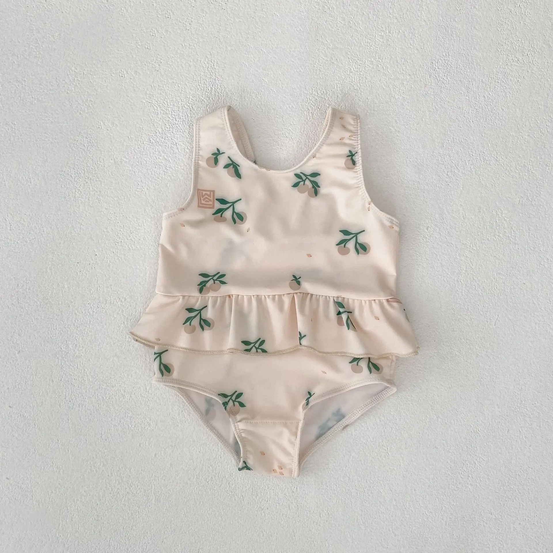 Spring and Autumn new 0-3 year old baby clothing, baby girl swimsuit, fashionable floral one-piece vest swimsuit