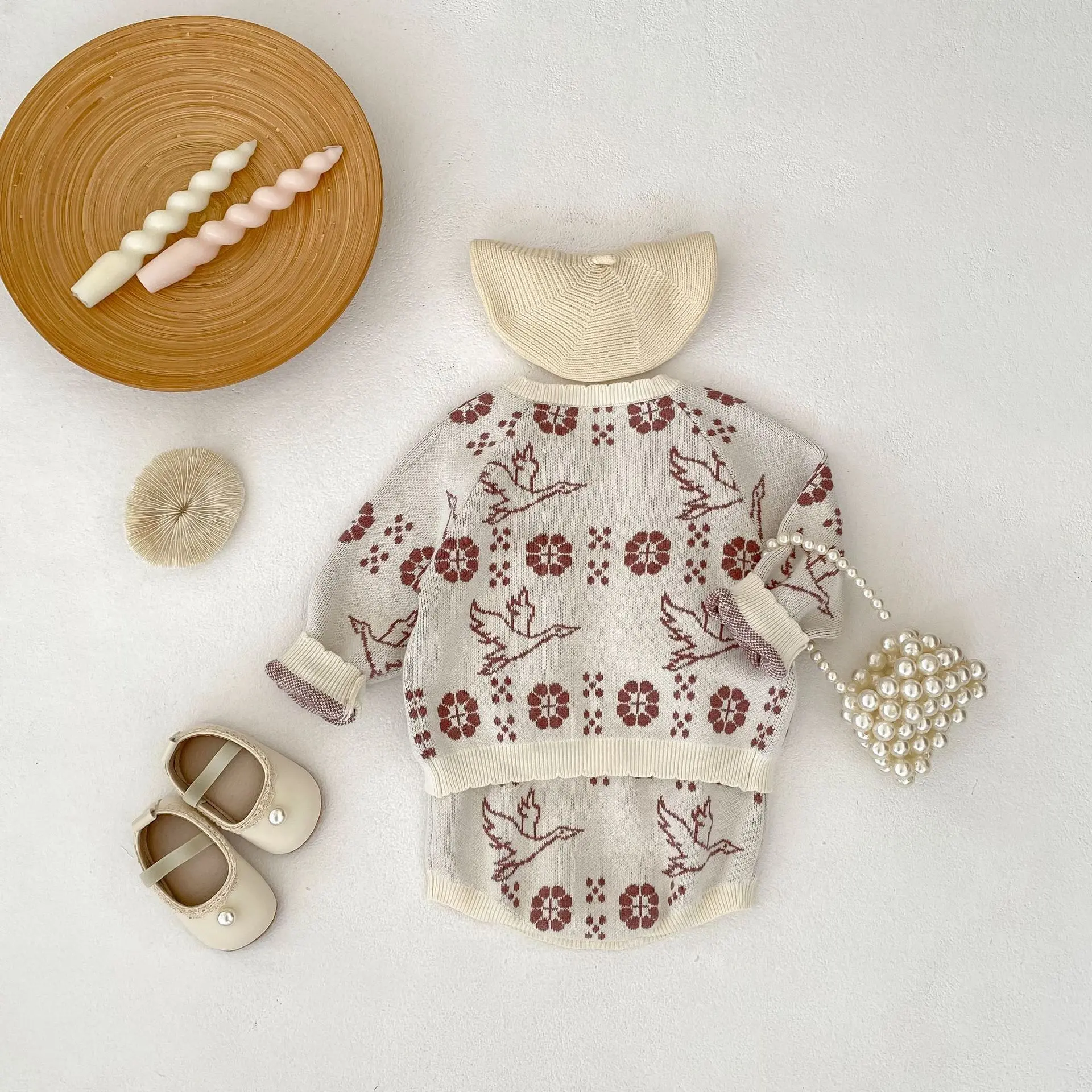 New autumn baby clothing for 0-3 years old, exquisite knitted long sleeved cardigan+jumpsuit, available for purchase