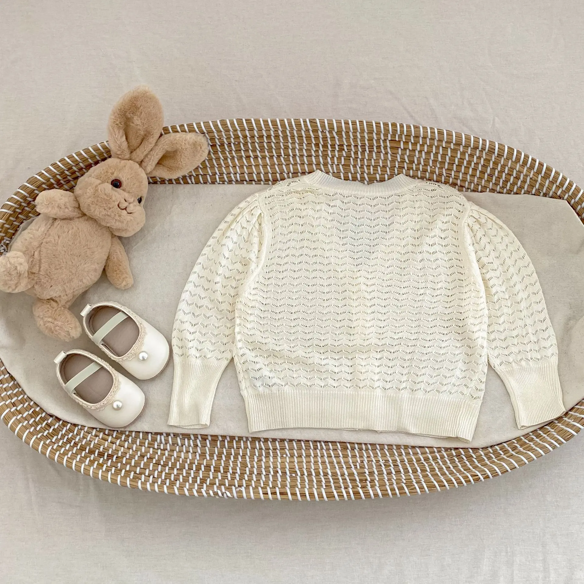 Summer new 0-3 year old baby clothing, baby girl knitted sweater long sleeved sunscreen clothes air conditioning shirt