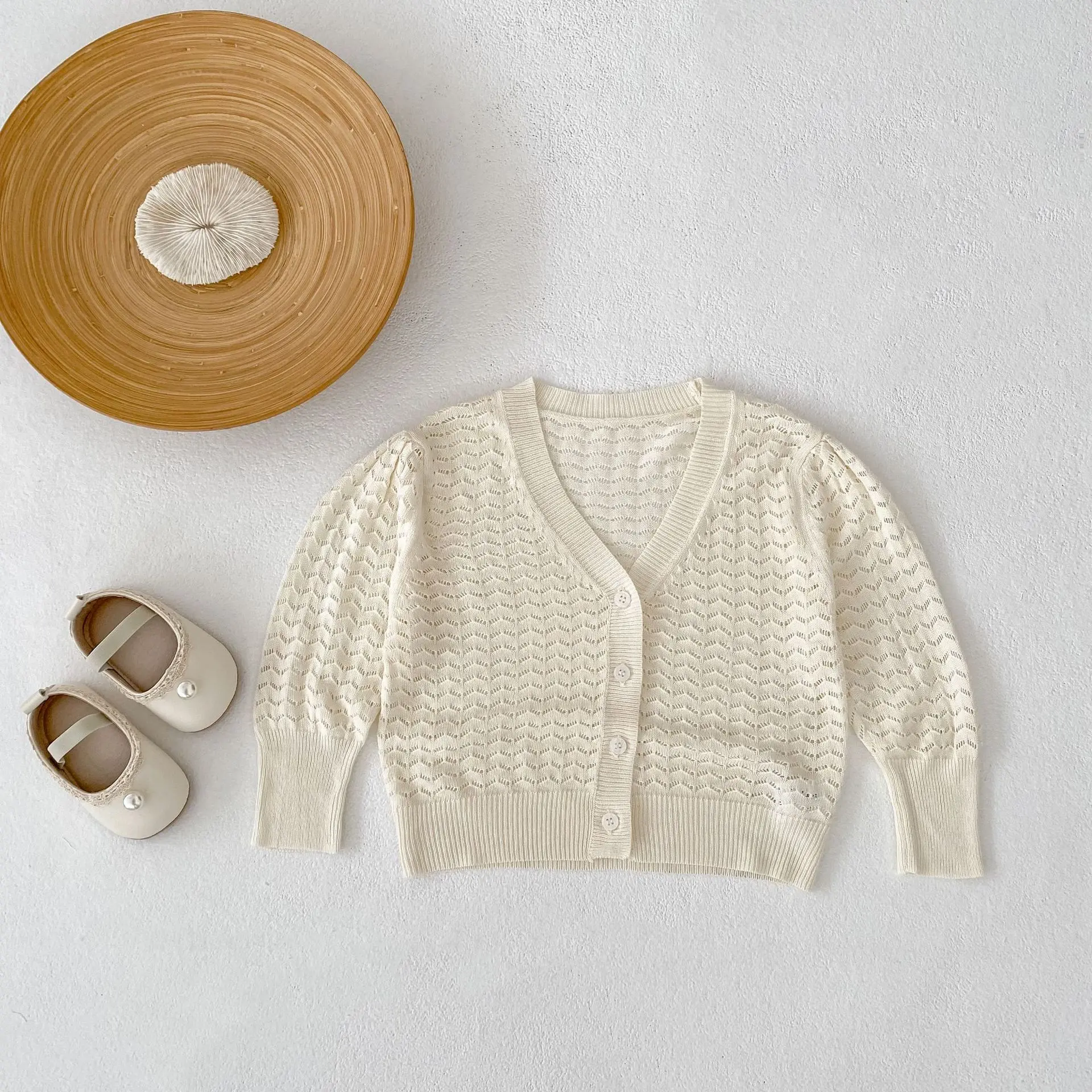 Summer new 0-3 year old baby clothing, baby girl knitted sweater long sleeved sunscreen clothes air conditioning shirt