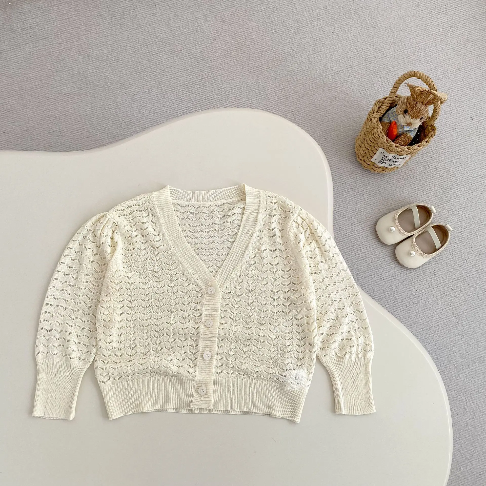 Summer new 0-3 year old baby clothing, baby girl knitted sweater long sleeved sunscreen clothes air conditioning shirt