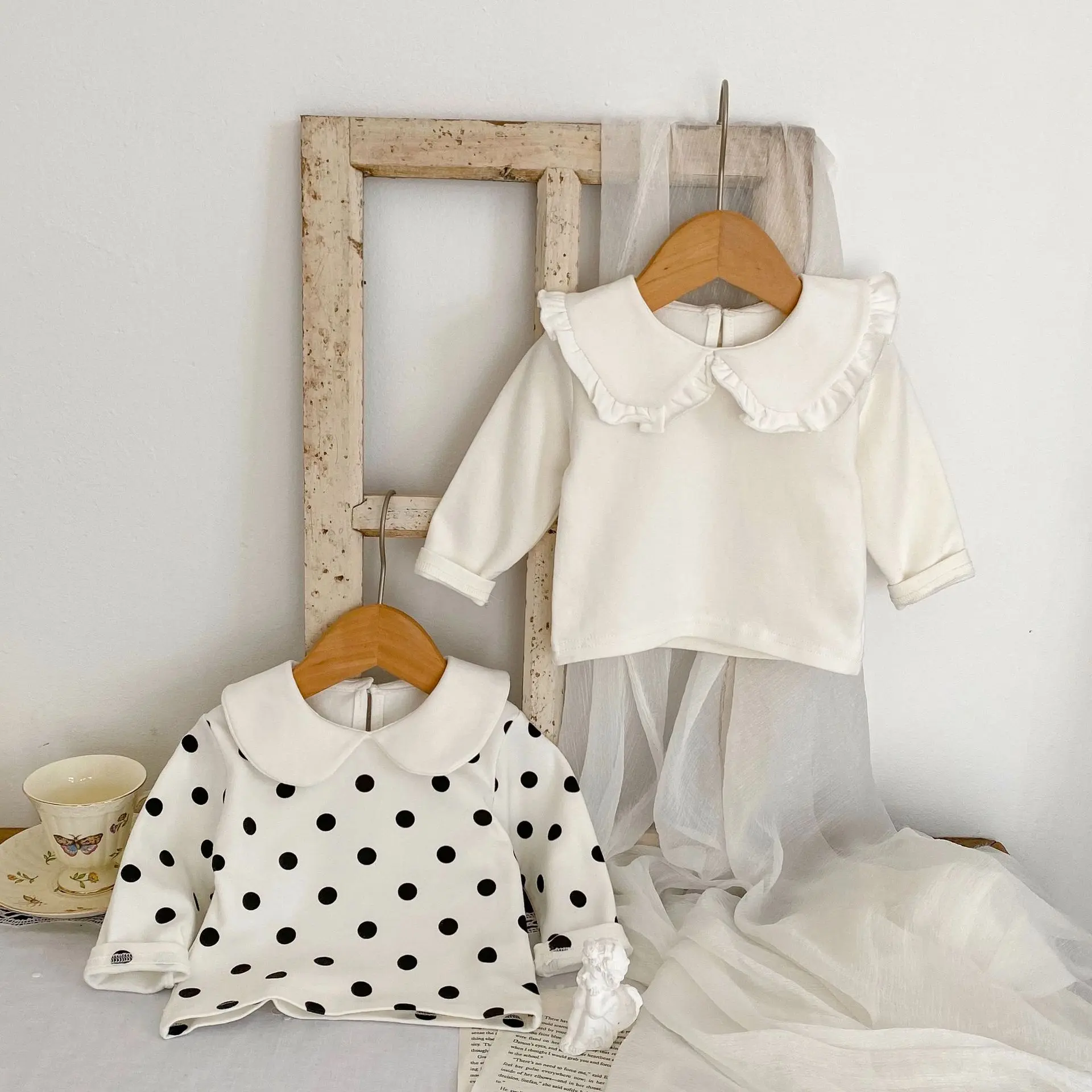 spring and autumn  new 0-3 year old baby clothing, exquisite and simple baby girl T-shirt, cute baby collar long sleeved top