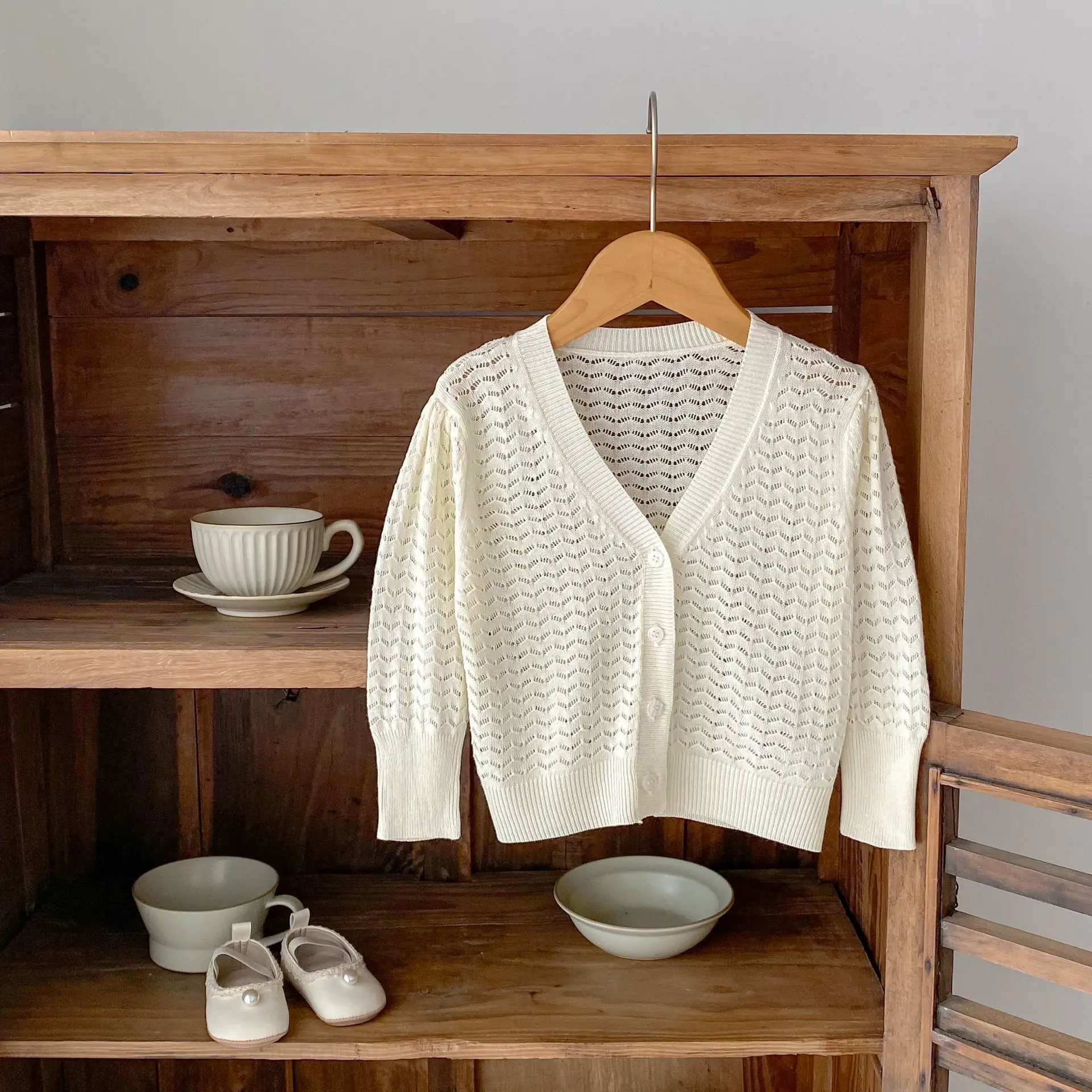 Summer new 0-3 year old baby clothing, baby girl knitted sweater long sleeved sunscreen clothes air conditioning shirt
