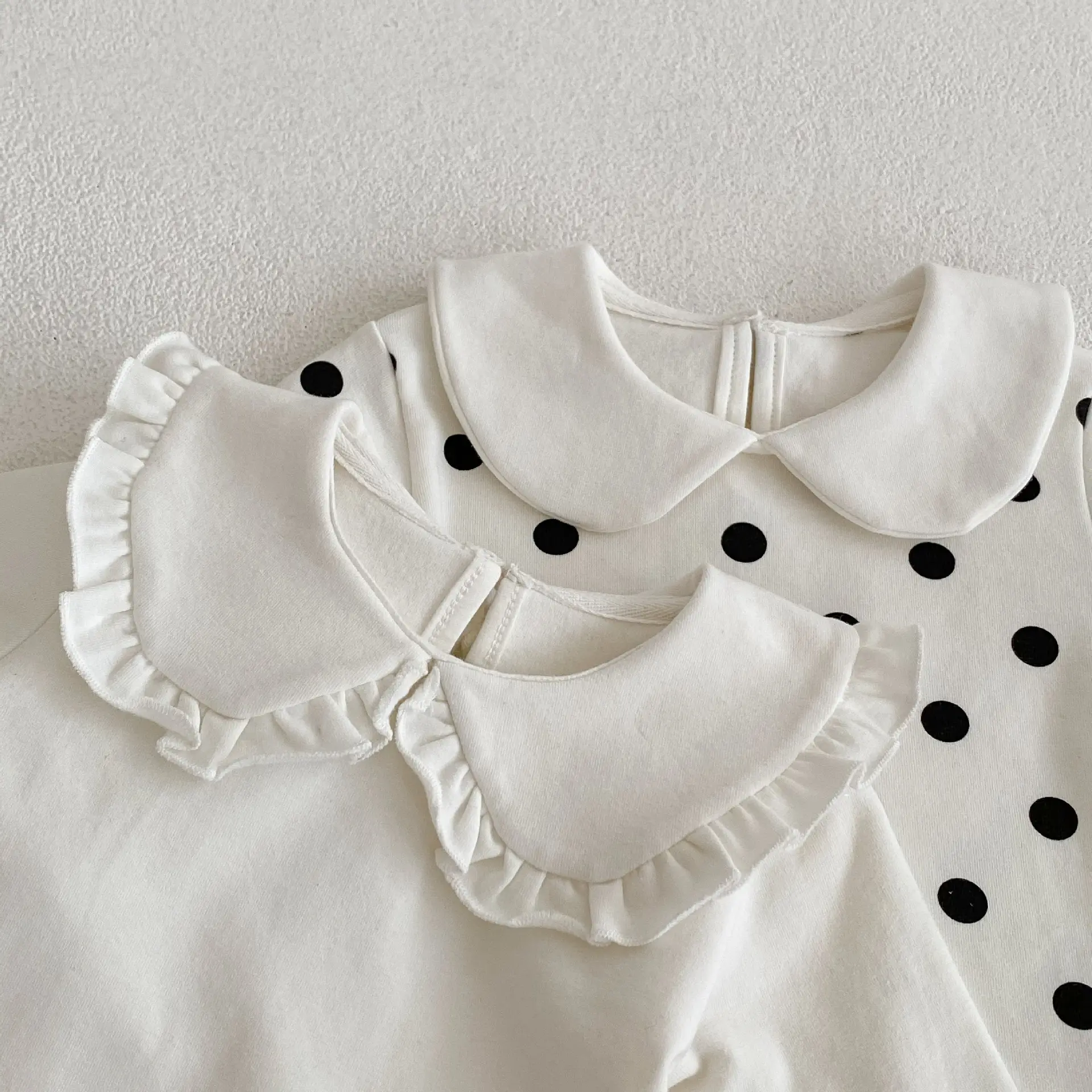 spring and autumn  new 0-3 year old baby clothing, exquisite and simple baby girl T-shirt, cute baby collar long sleeved top