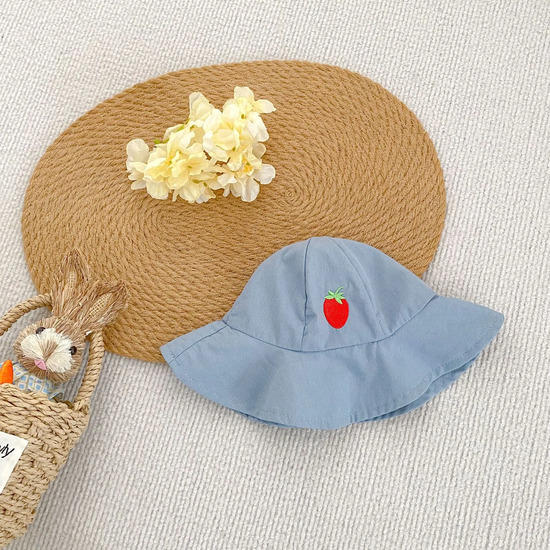 Summer new 0-3 year old baby clothing, cute and simple baby girl jumpsuit+hat two-piece set