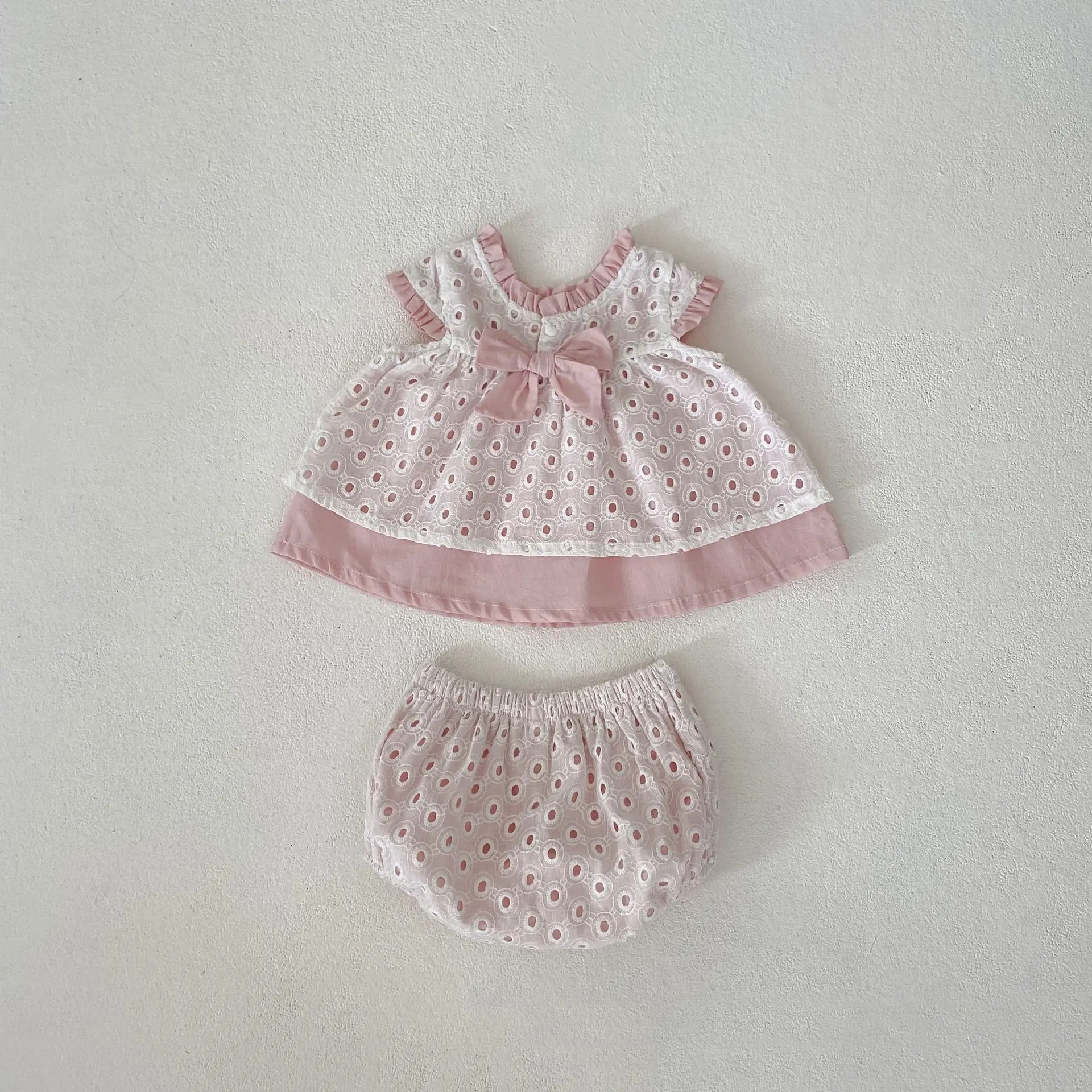 Summer new 0-3 year old baby clothing, baby girl set, hollowed out double-layer top+shorts