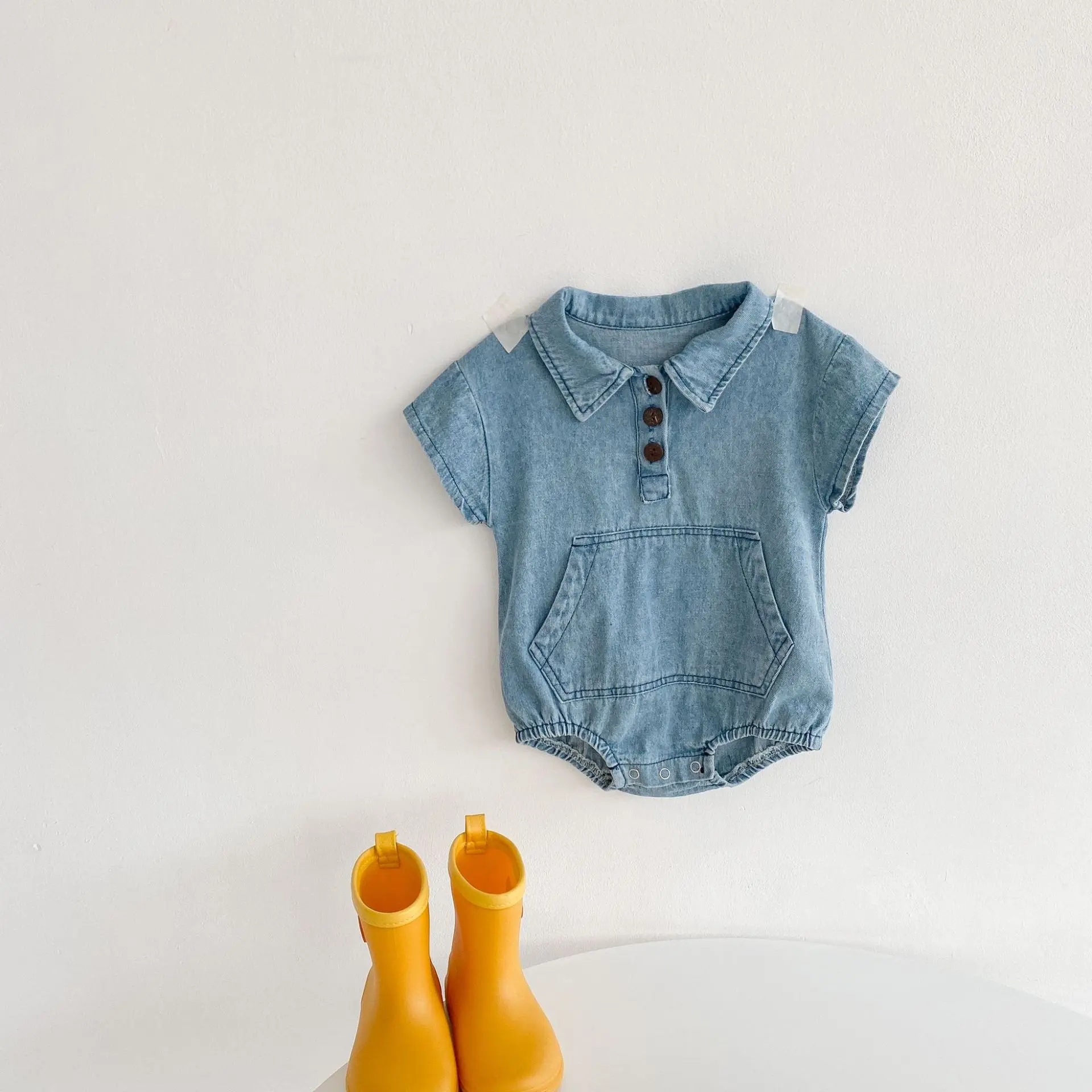Summer new baby clothes for 0-3 years old, fashionable baby denim short-sleeved jumpsuit, large pocket denim jumpsuit