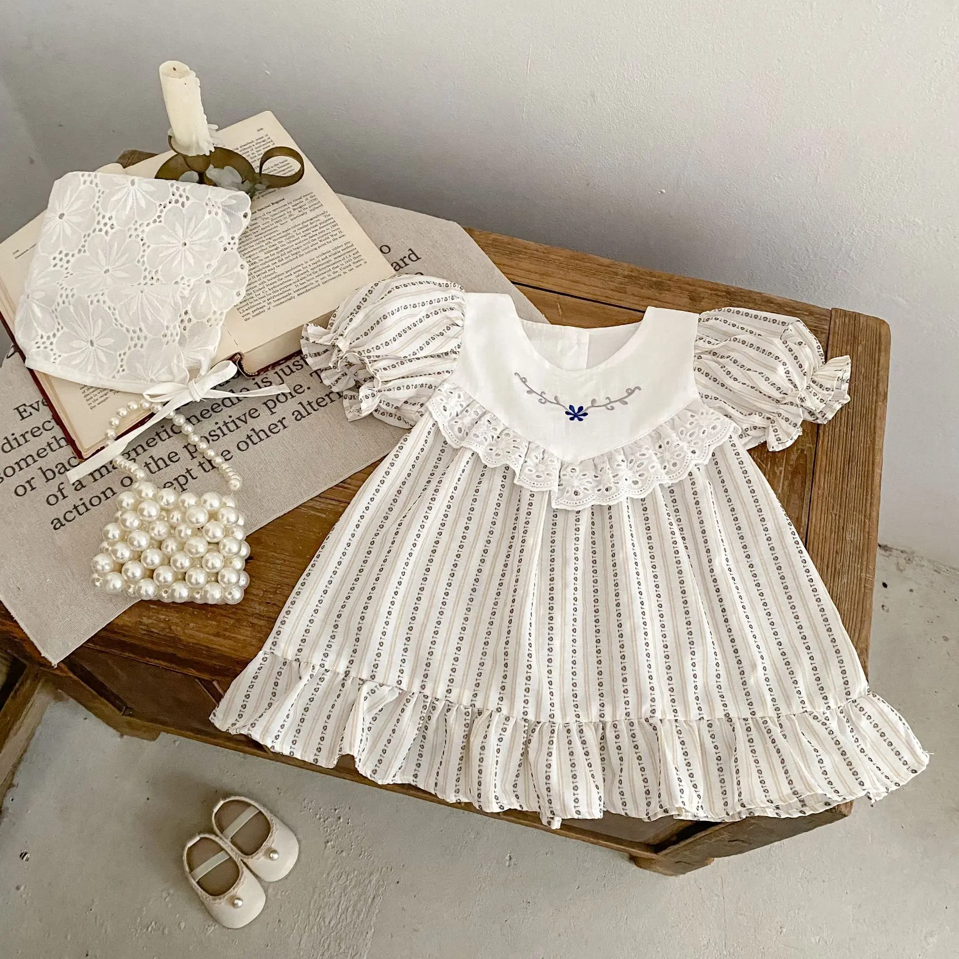 Summer new baby clothes for 0-3 years old, fashionable baby girl dress, princess style, bubble sleeves, striped skirt