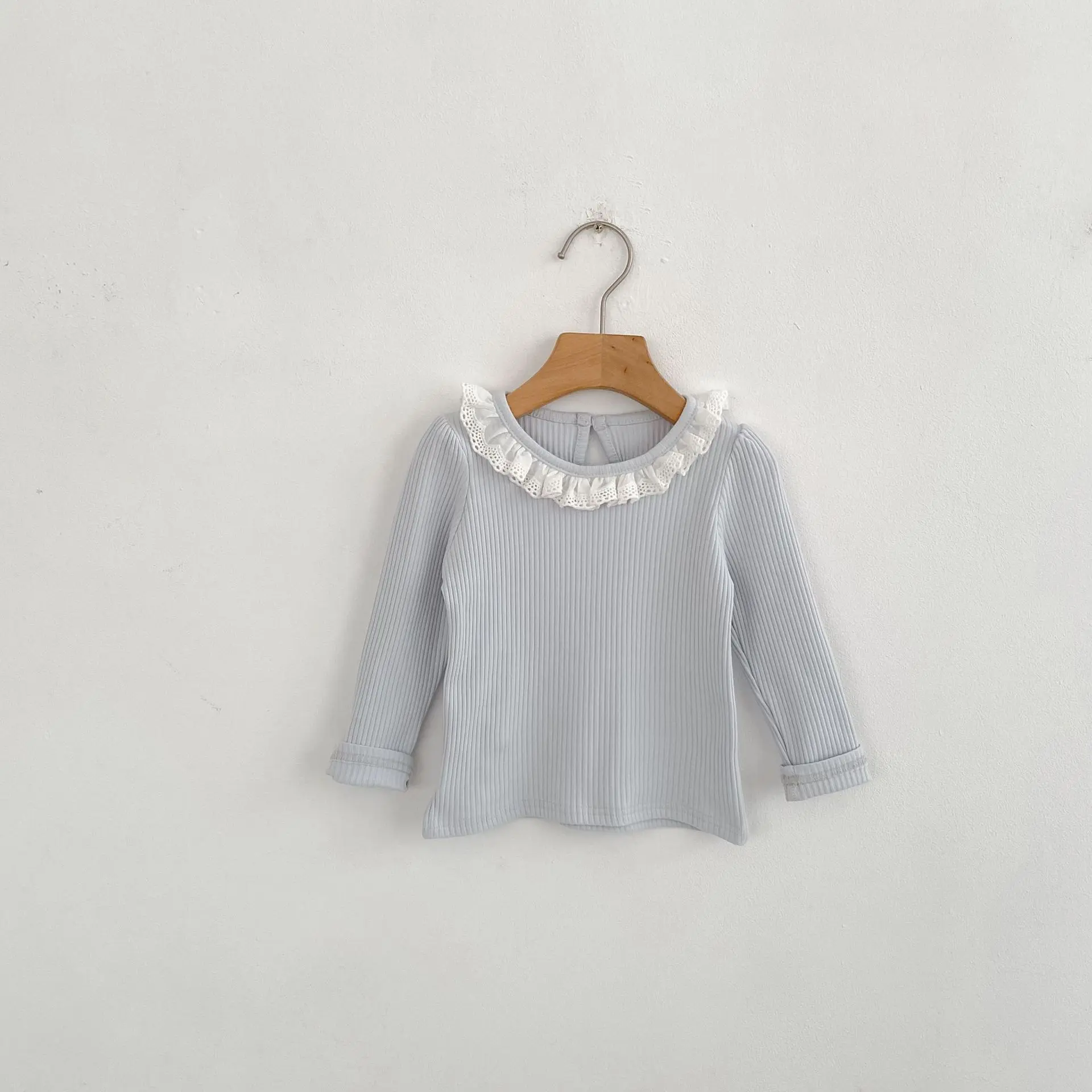 New autumn baby clothing for 0-3 years old, exquisite baby girl fashion lace collar long sleeved base shirt, easy to wear top