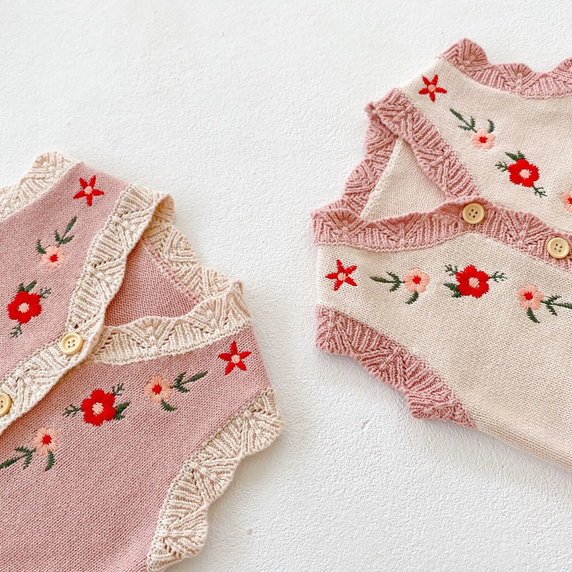 Autumn New Baby Clothing Versatile Girl Baby 0-2 Year Old Cardigan Cotton Knitted Sweater Embroidered V-neck Vest Coat