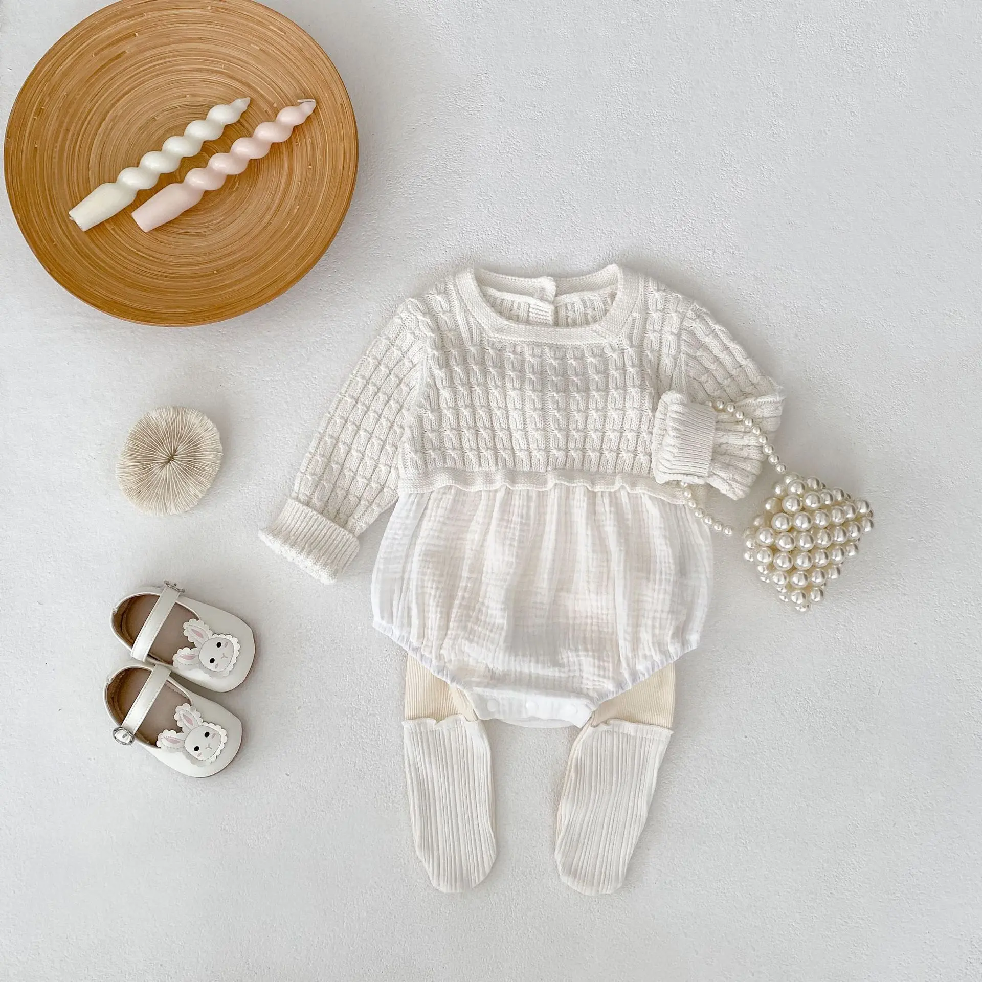 Autumn new 0-3 year old baby clothing, cute baby girl knitted patchwork cotton long sleeved jumpsuit