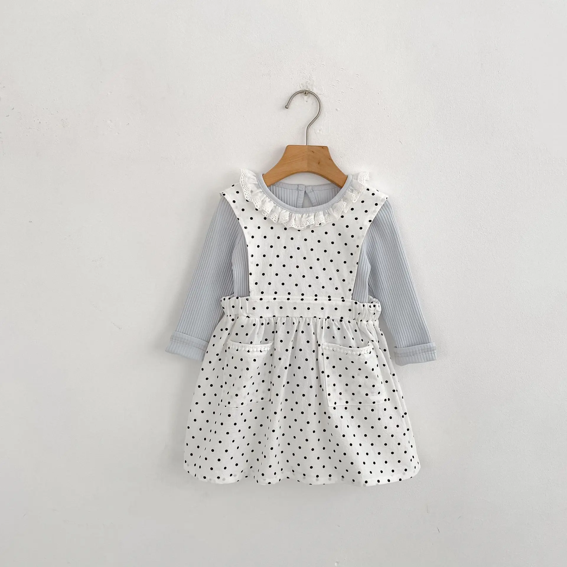 New autumn baby clothing for 0-3 years old, exquisite baby girl fashion lace collar long sleeved base shirt, easy to wear top